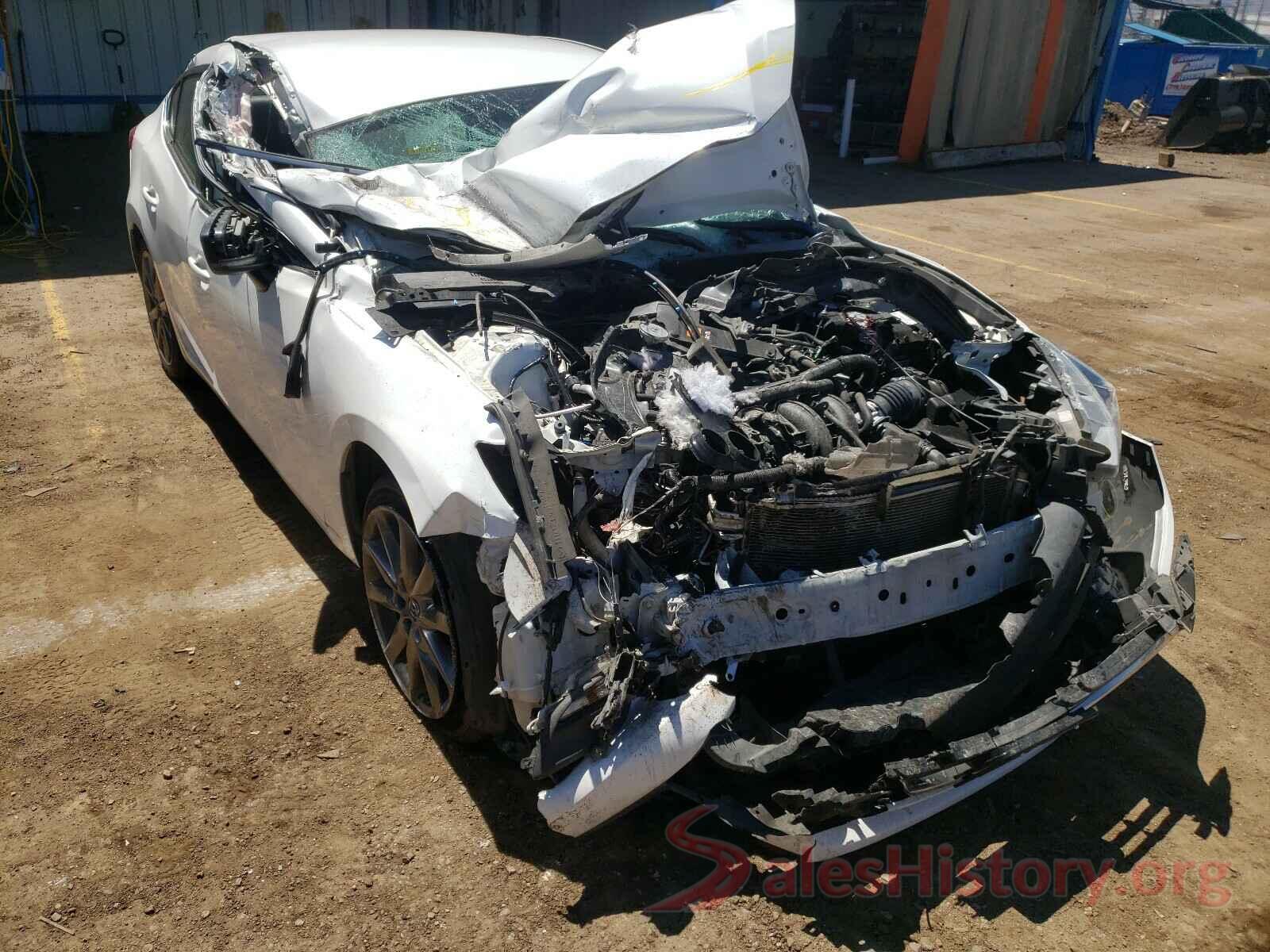 3MZBN1V36JM209869 2018 MAZDA 3