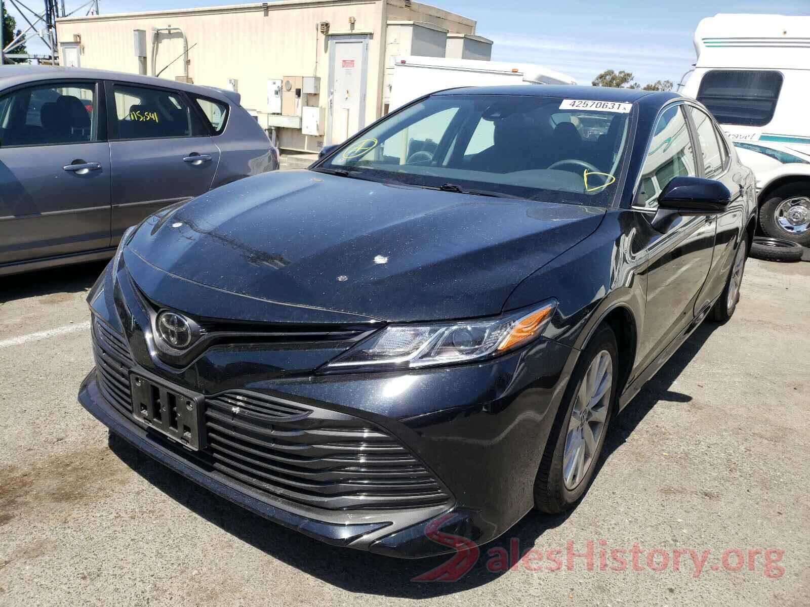 4T1B11HKXKU252668 2019 TOYOTA CAMRY