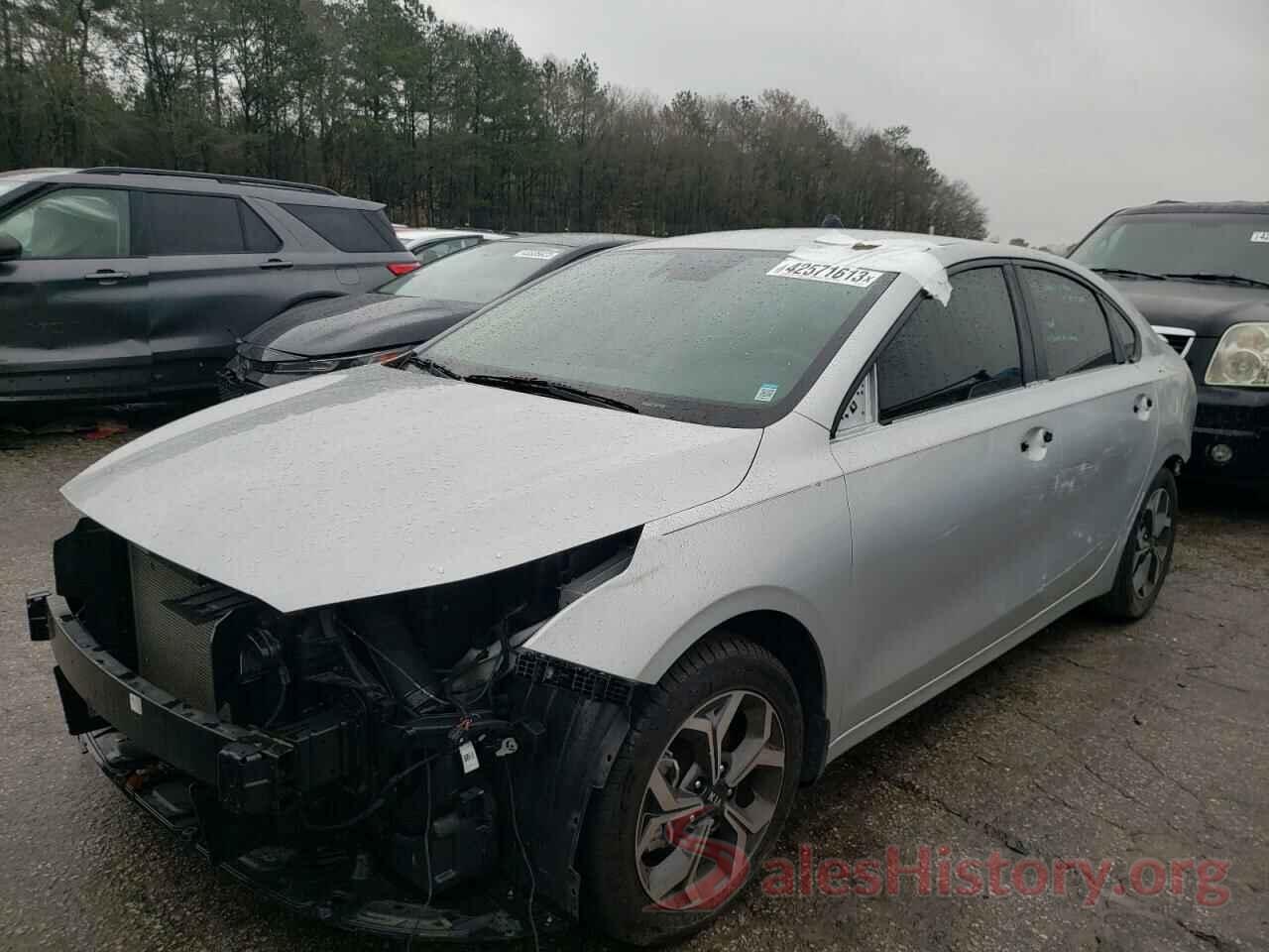 3KPF24AD9KE129605 2019 KIA FORTE