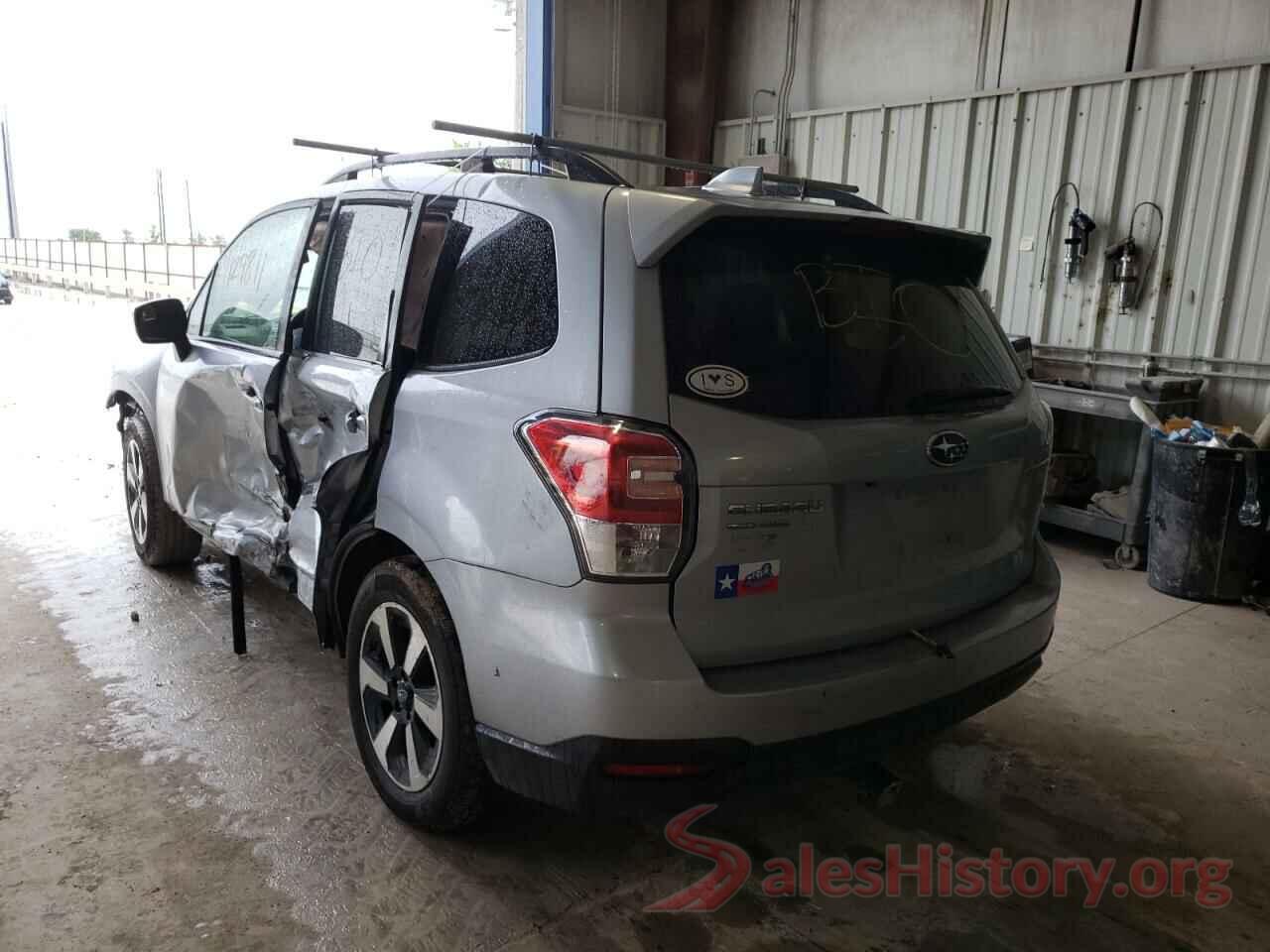 JF2SJADC1HH595438 2017 SUBARU FORESTER