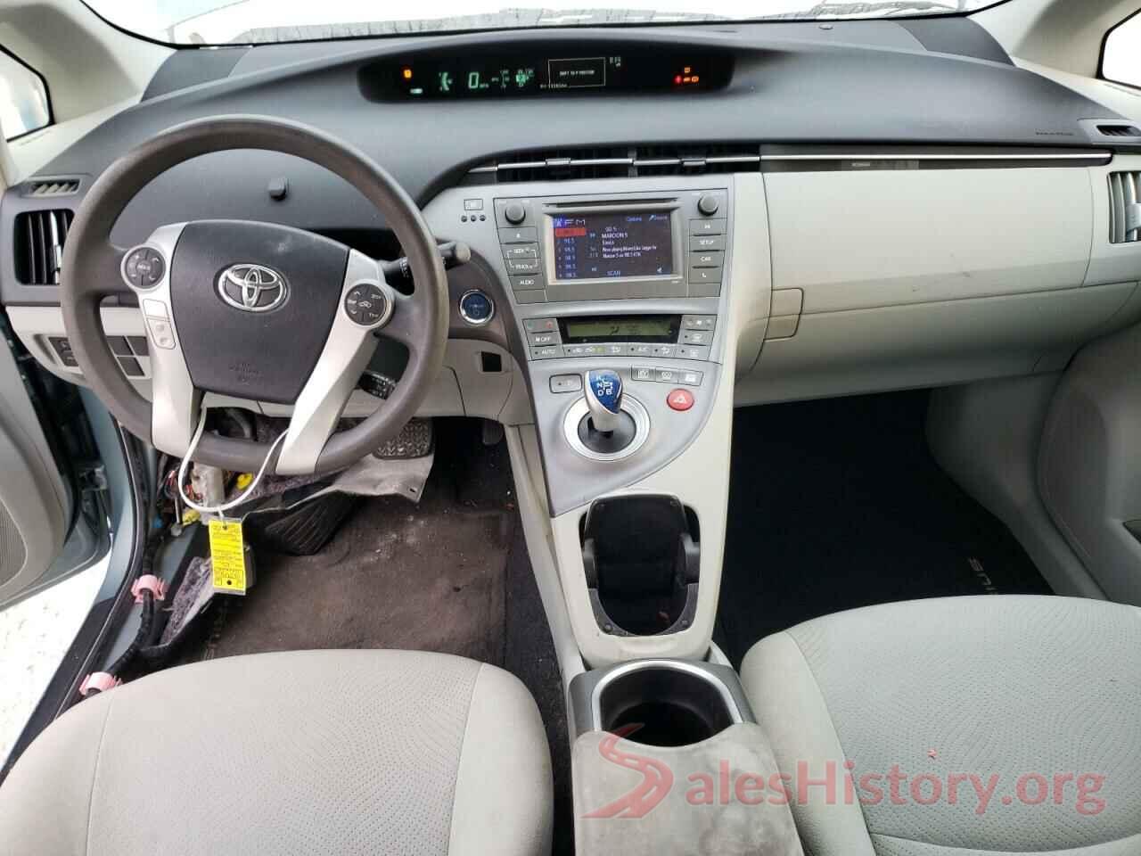 JTDKN3DU0F1958549 2015 TOYOTA PRIUS