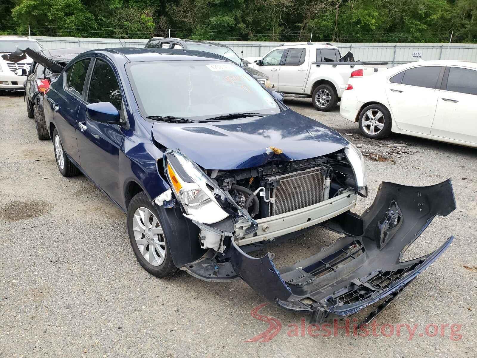 3N1CN7AP5JL886634 2018 NISSAN VERSA