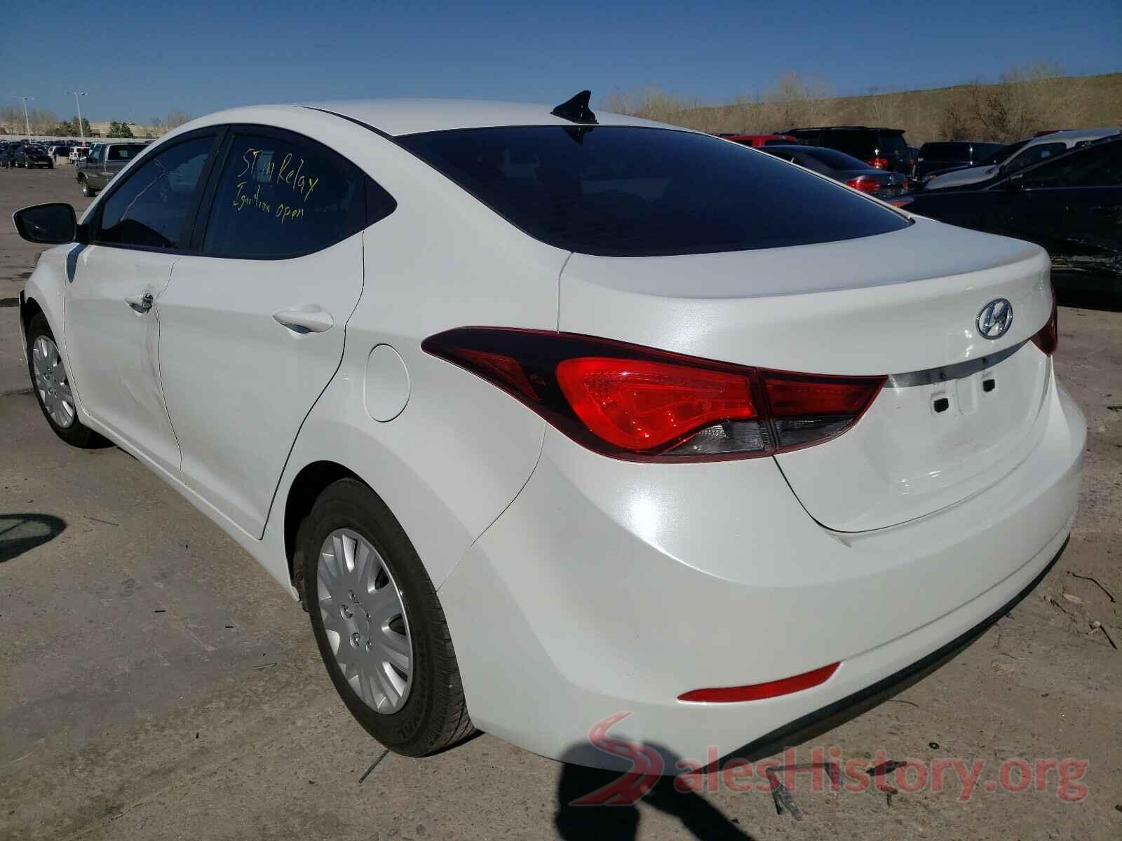 5NPDH4AE9GH744267 2016 HYUNDAI ELANTRA