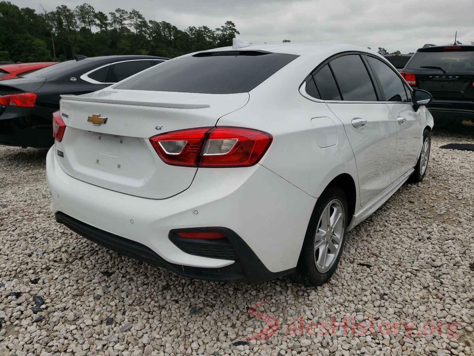 1G1BE5SM8J7144162 2018 CHEVROLET CRUZE