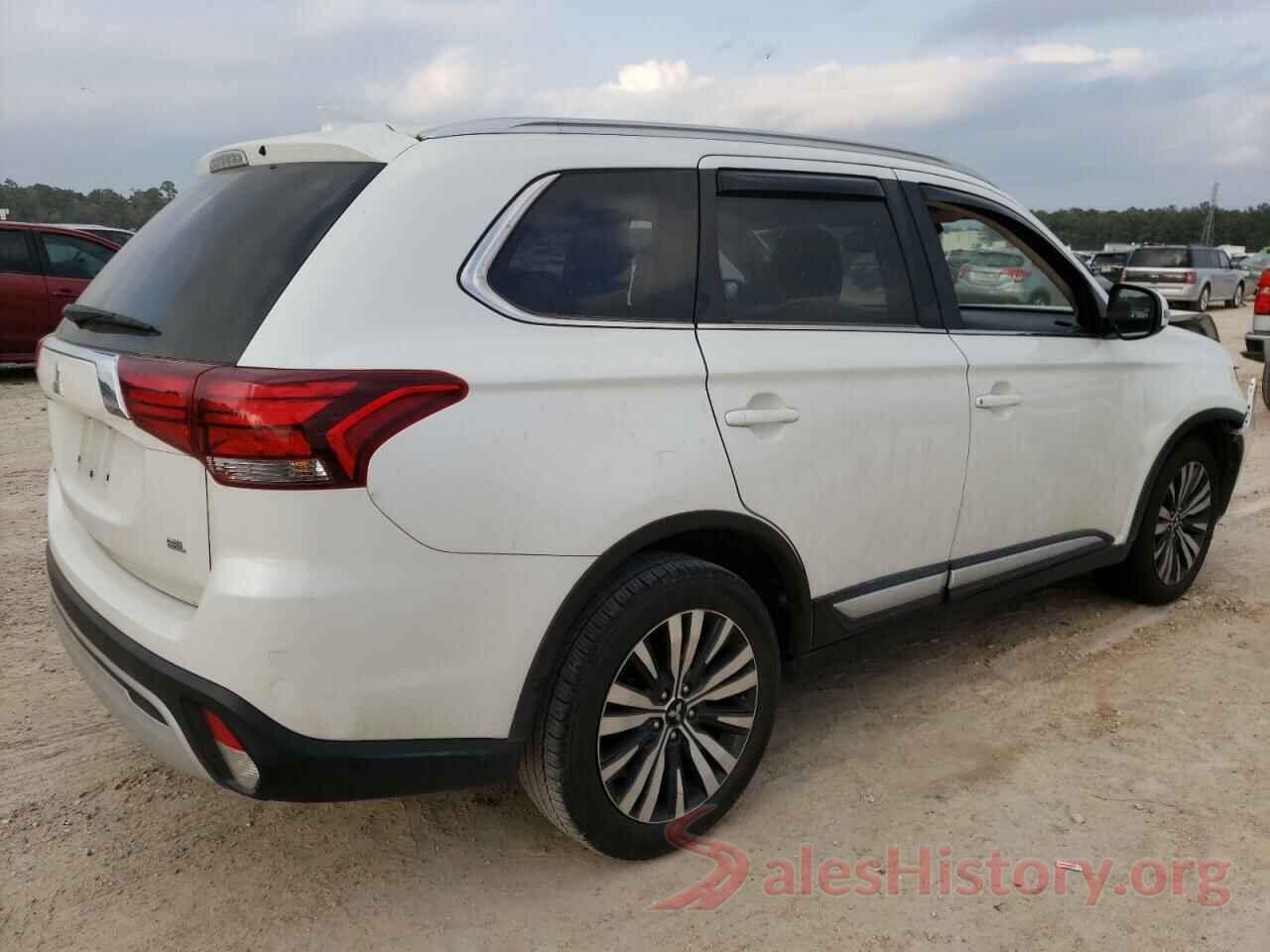 JA4AD3A30LZ024764 2020 MITSUBISHI OUTLANDER