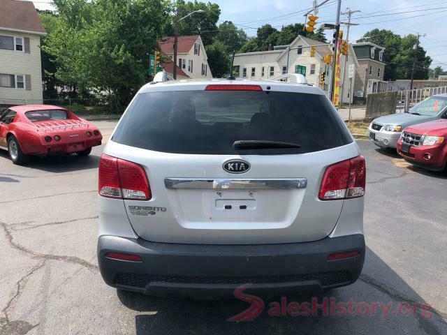 5XYKTDA26BG129056 2011 KIA SORENTO