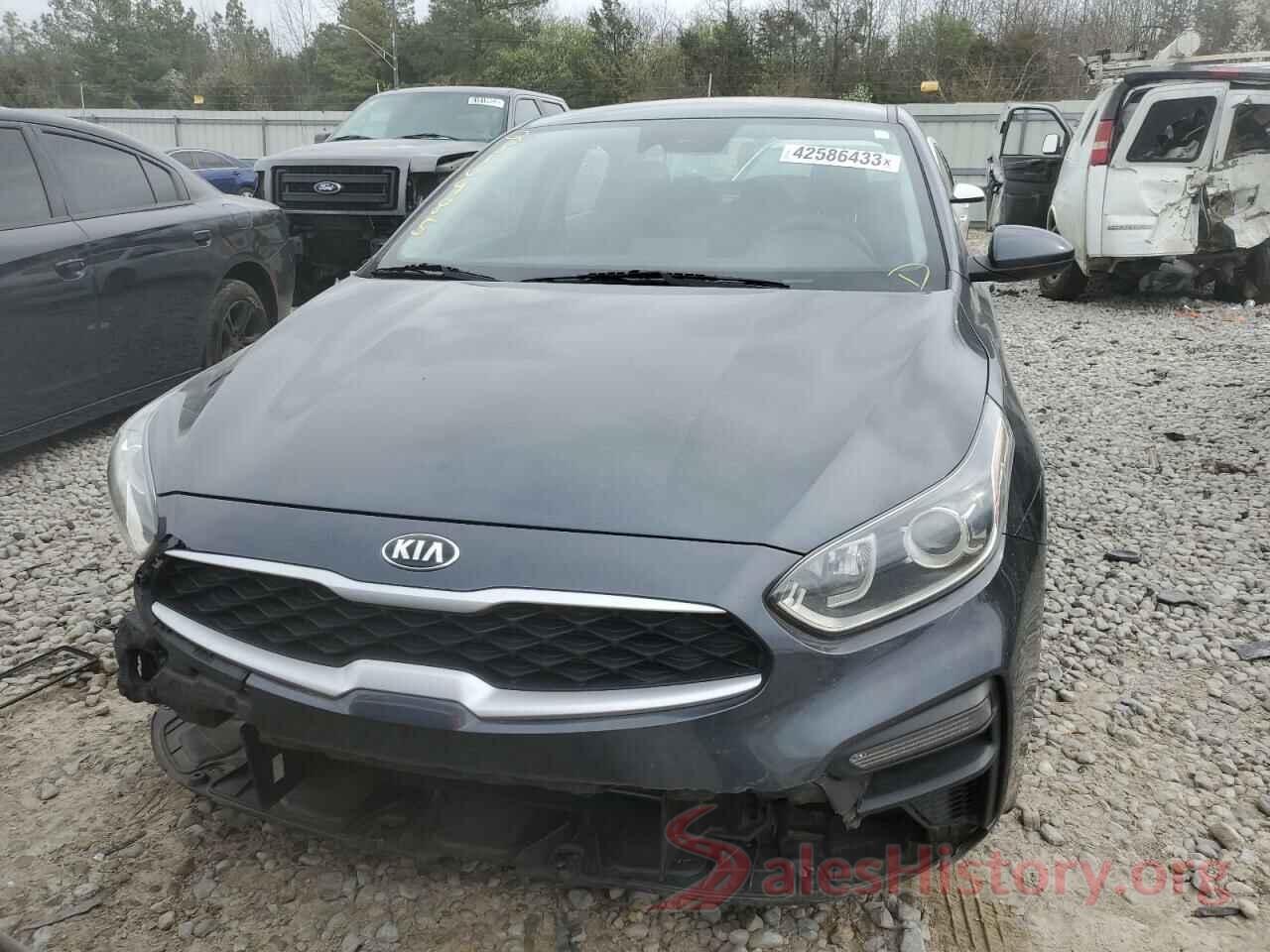 3KPF24AD2KE129820 2019 KIA FORTE