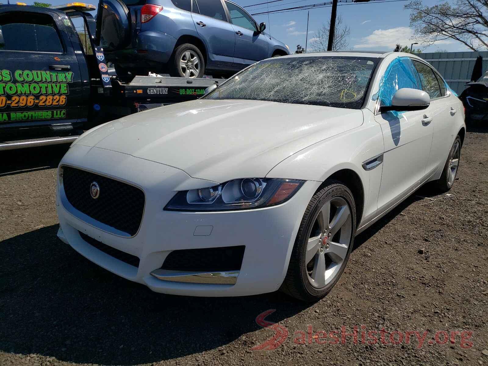 SAJBS4FX6JCY70643 2018 JAGUAR XF