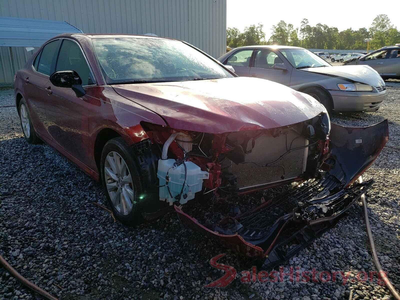 4T1B11HK5KU700010 2019 TOYOTA CAMRY