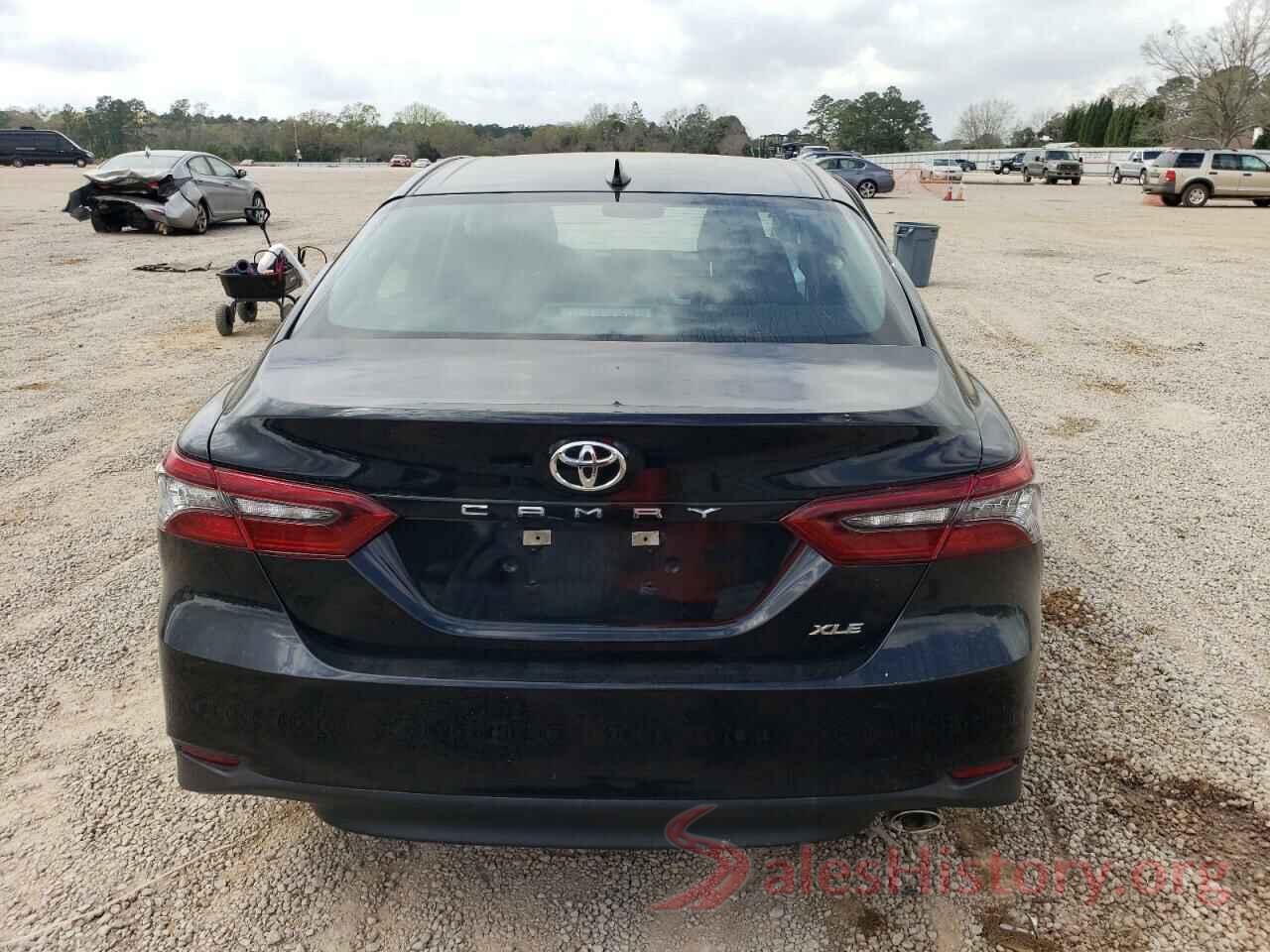 4T1F11AK9MU533357 2021 TOYOTA CAMRY