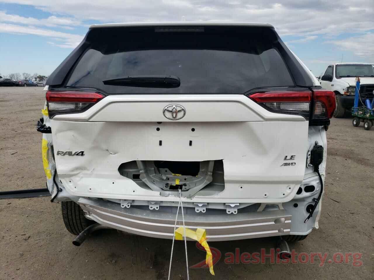 2T3G1RFV9PC325580 2023 TOYOTA RAV4