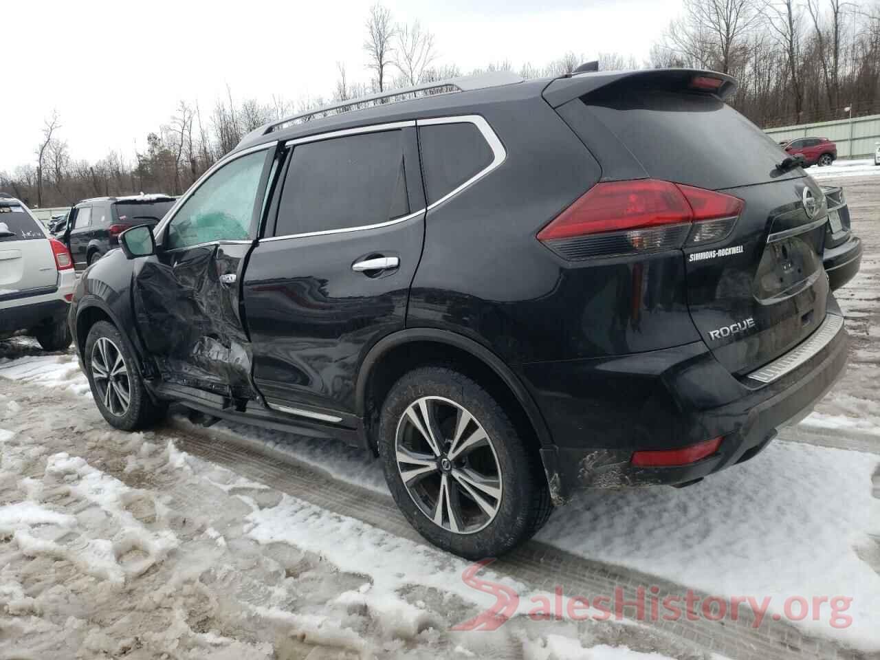 5N1AT2MV3JC813163 2018 NISSAN ROGUE