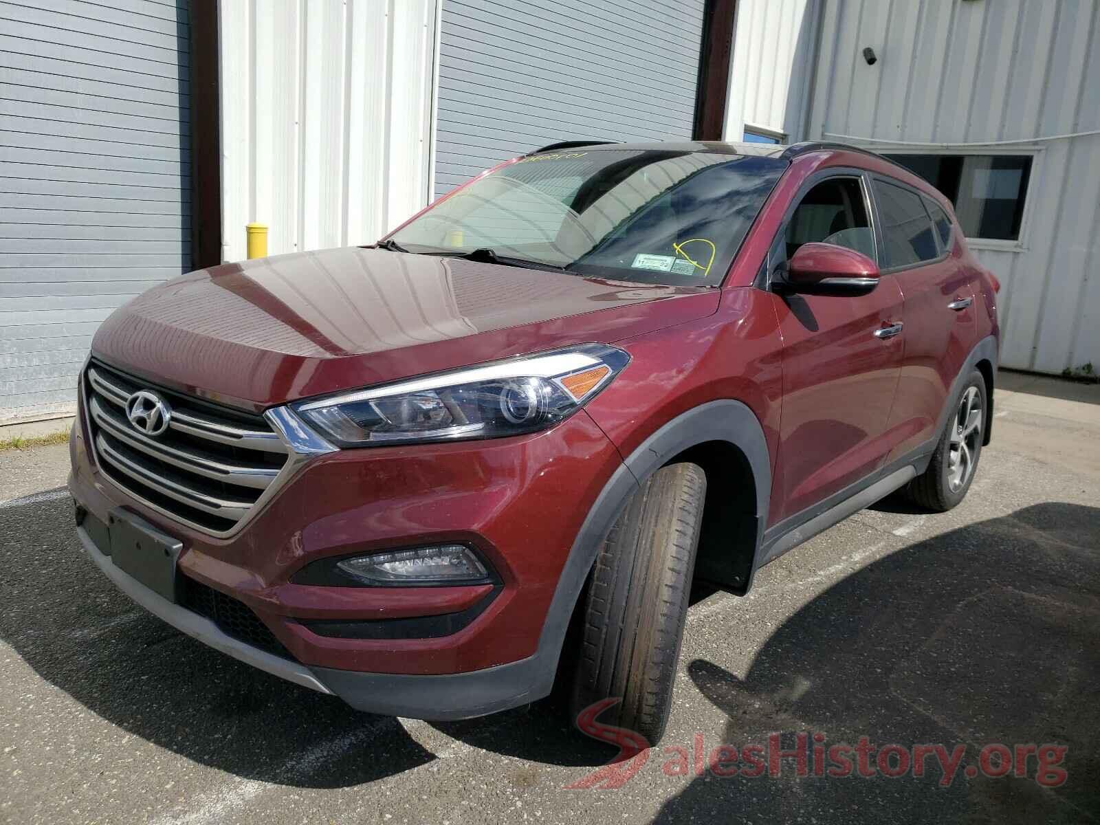 KM8J3CA2XHU307995 2017 HYUNDAI TUCSON