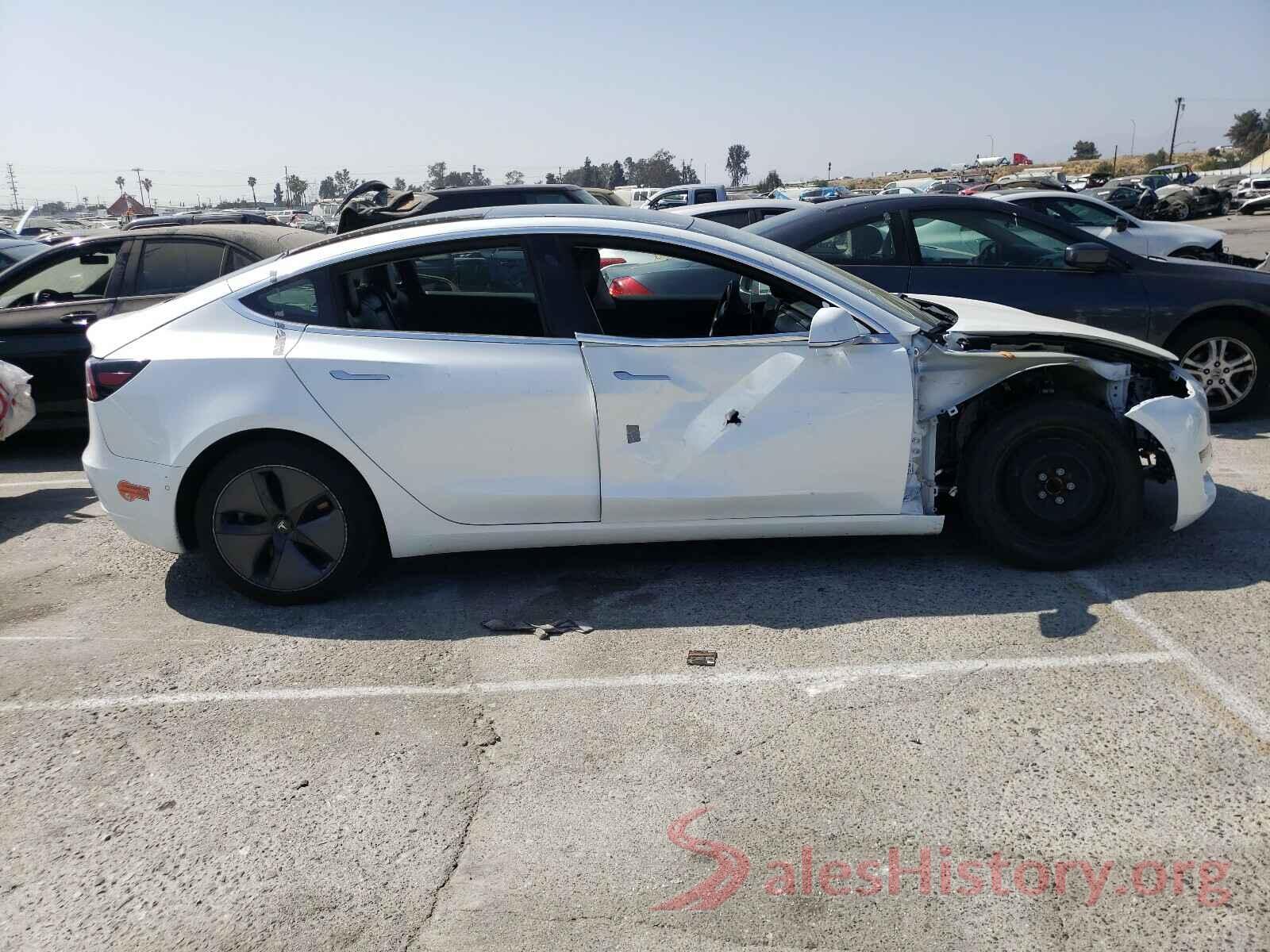 5YJ3E1EAXKF485208 2019 TESLA MODEL 3