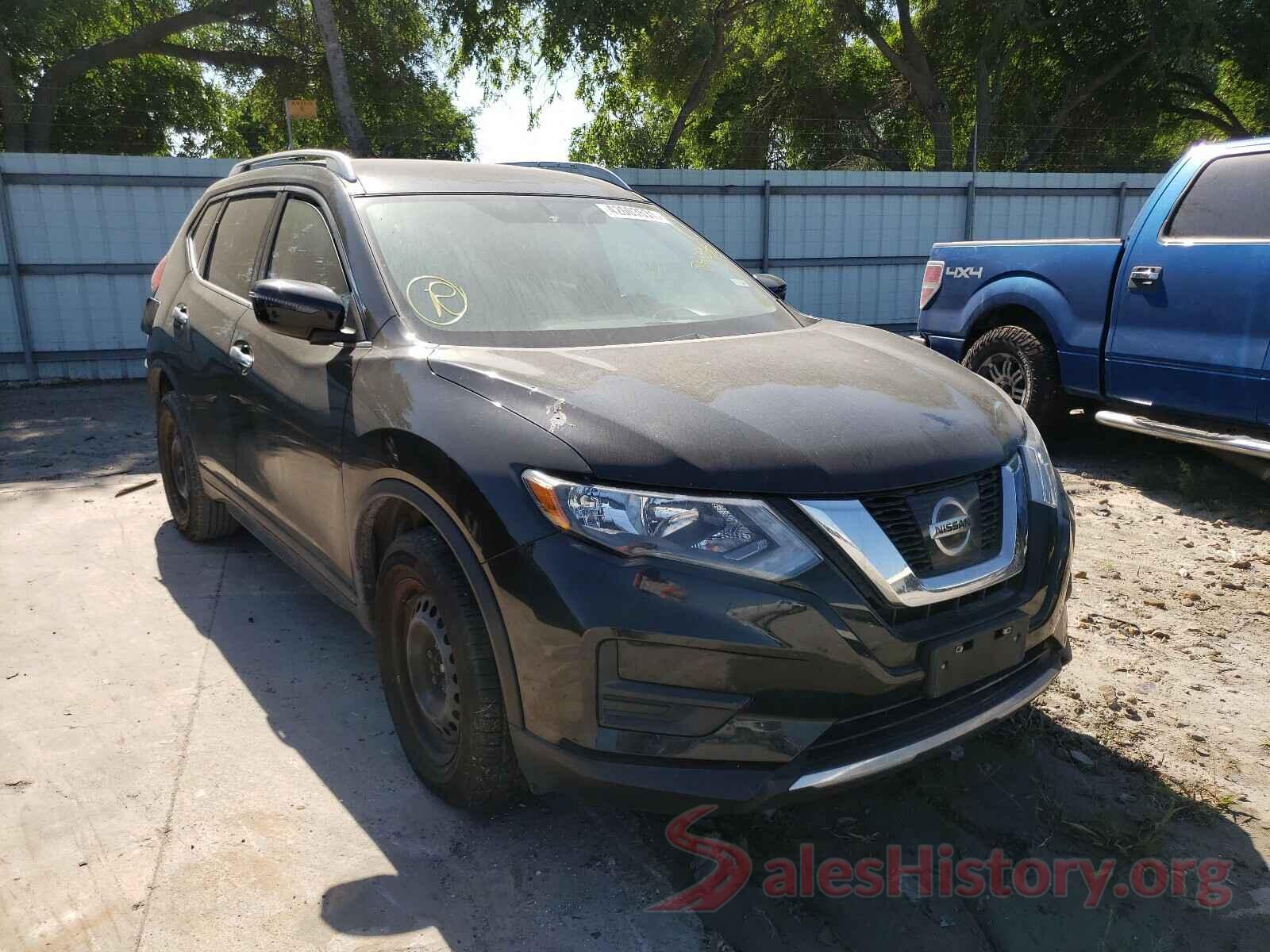 5N1AT2MT4HC846570 2017 NISSAN ROGUE