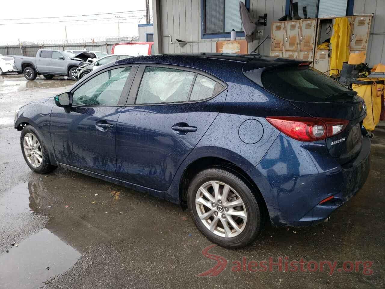 3MZBN1K79JM266140 2018 MAZDA 3