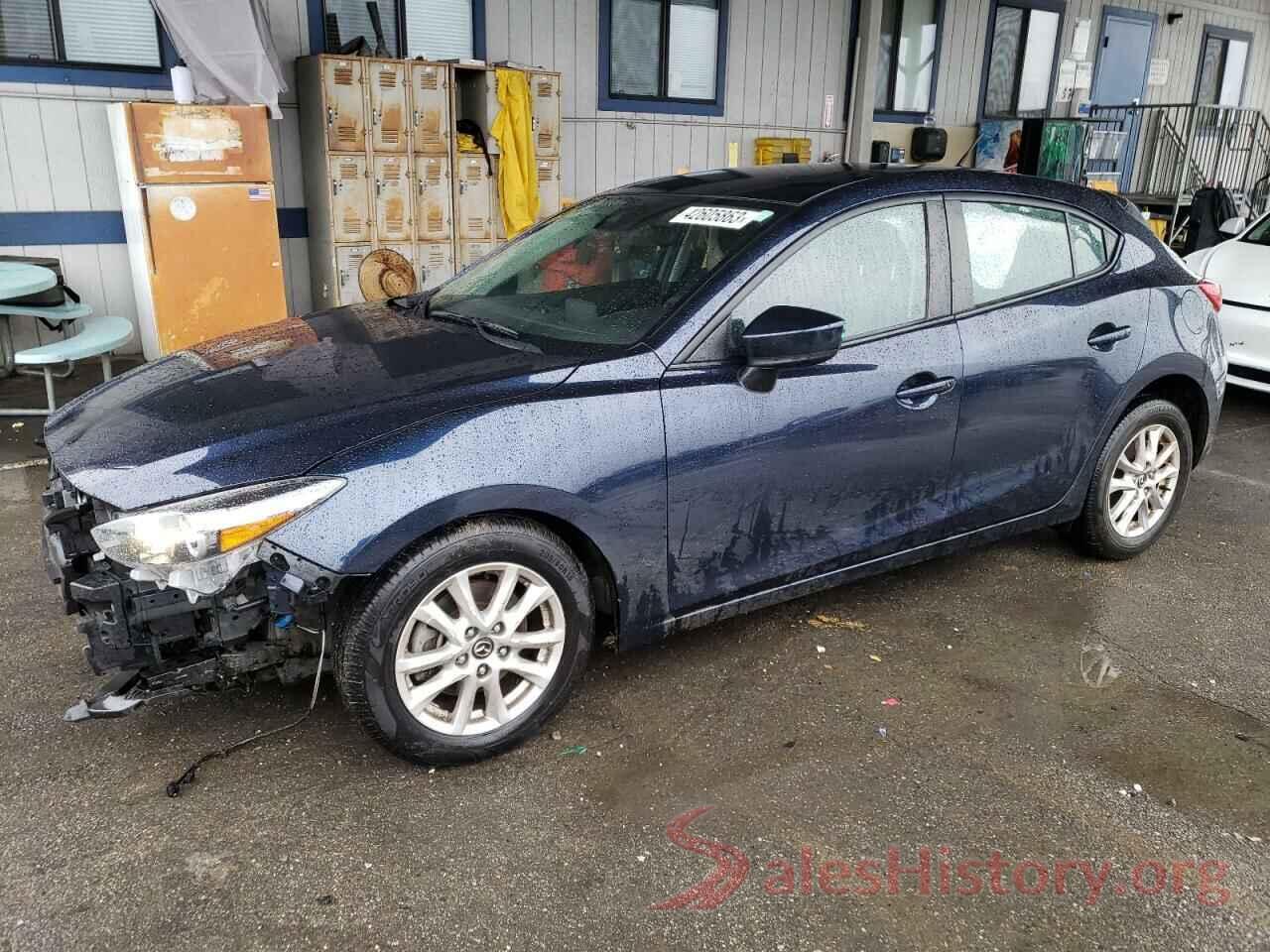 3MZBN1K79JM266140 2018 MAZDA 3