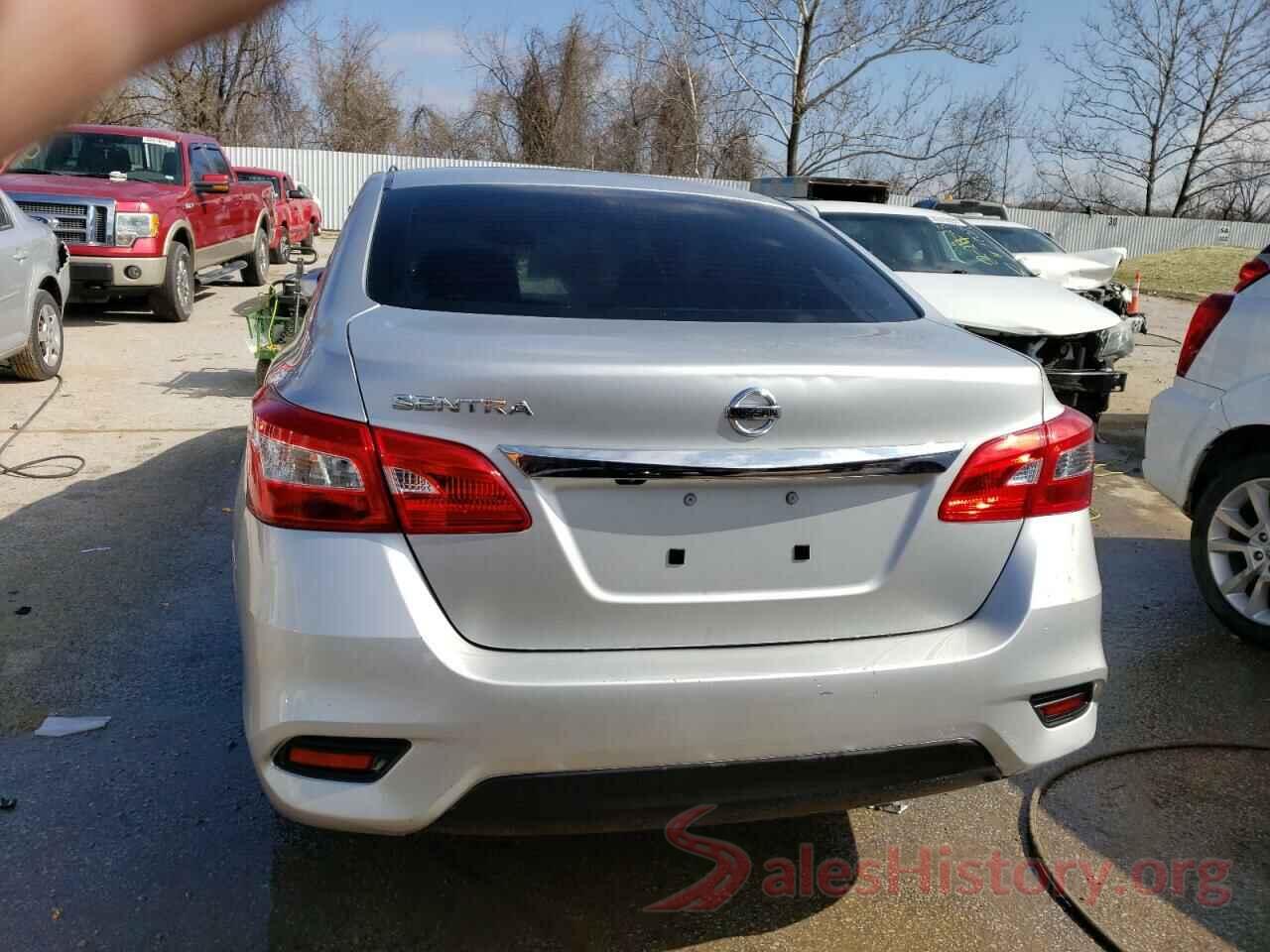 3N1AB7AP2JY300801 2018 NISSAN SENTRA