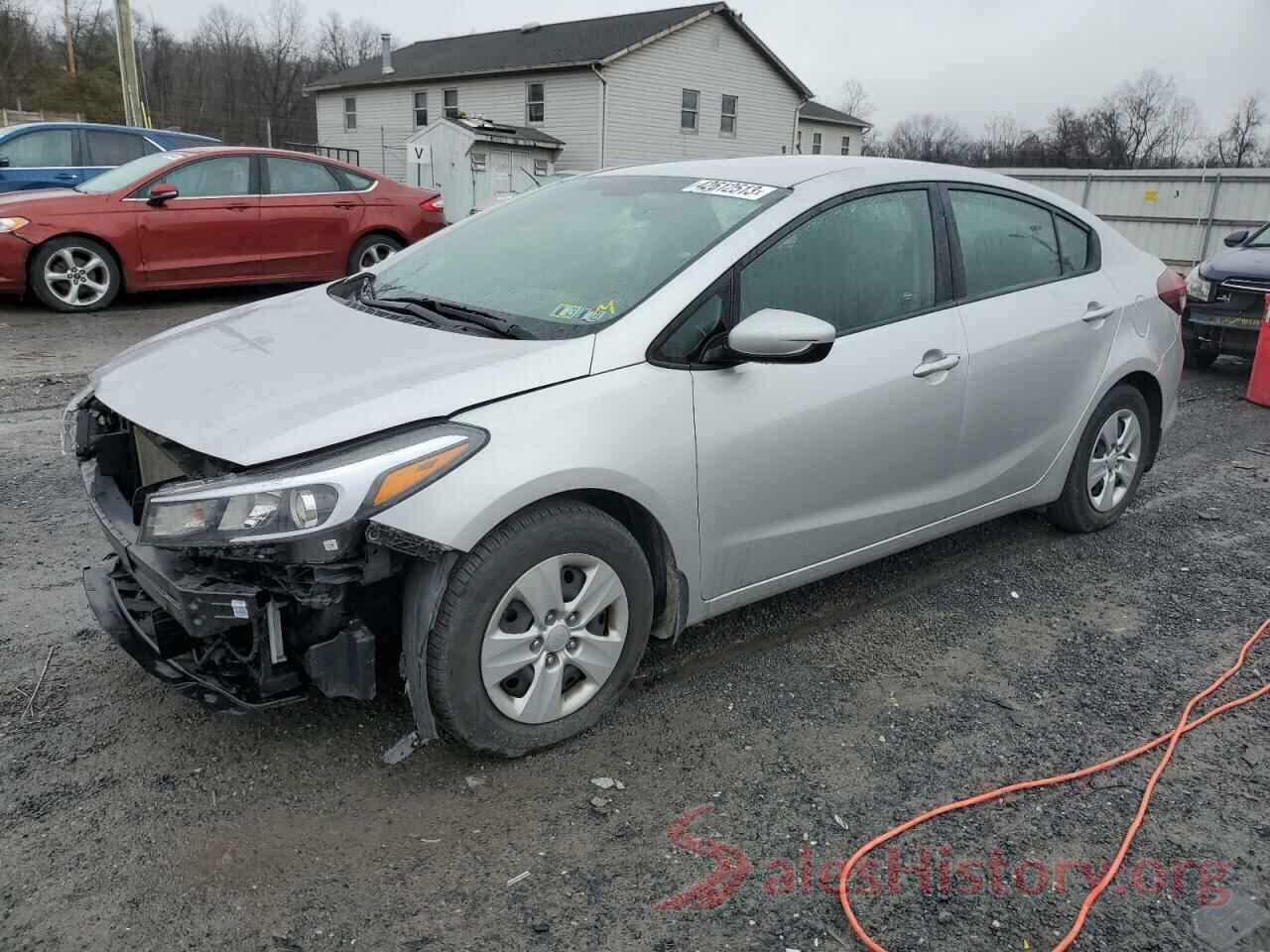 3KPFK4A76JE270785 2018 KIA FORTE