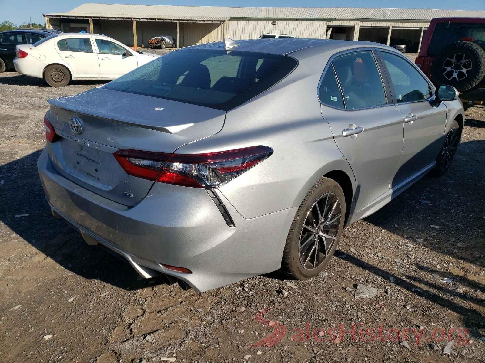 4T1G11AK2MU438210 2021 TOYOTA CAMRY