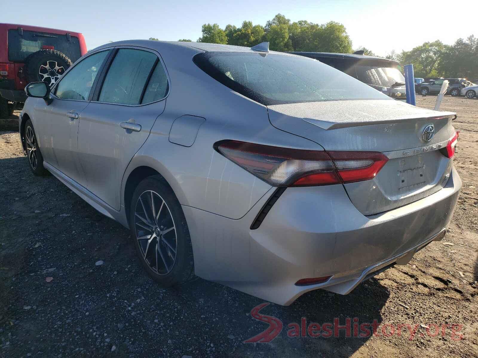 4T1G11AK2MU438210 2021 TOYOTA CAMRY