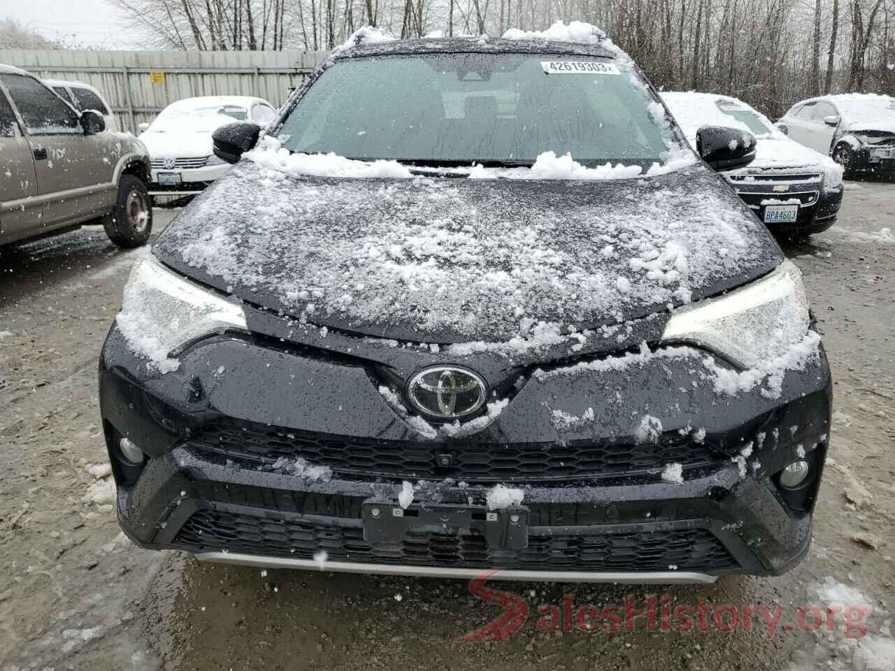 2T3JFREV1JW699678 2018 TOYOTA RAV4