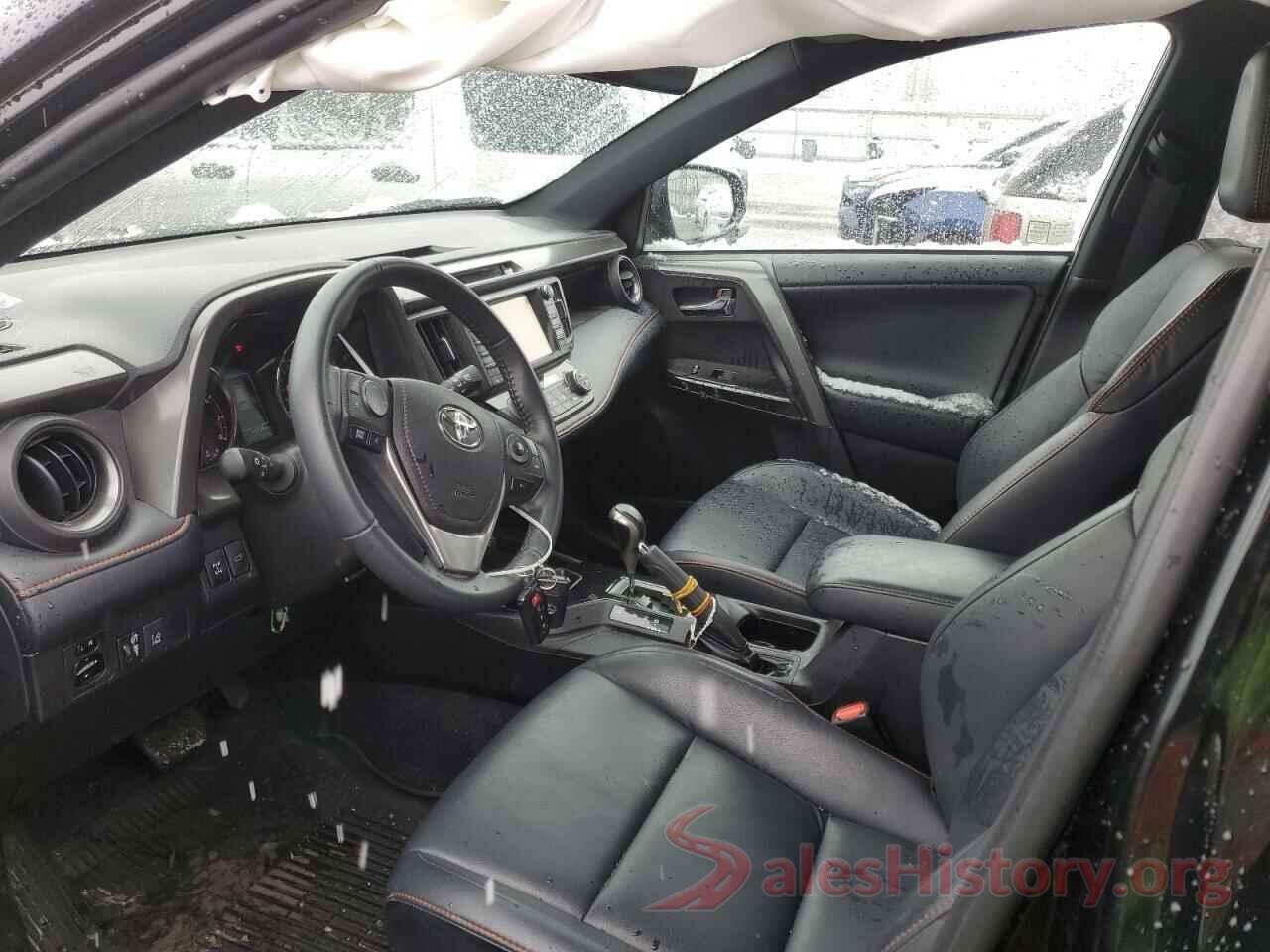 2T3JFREV1JW699678 2018 TOYOTA RAV4