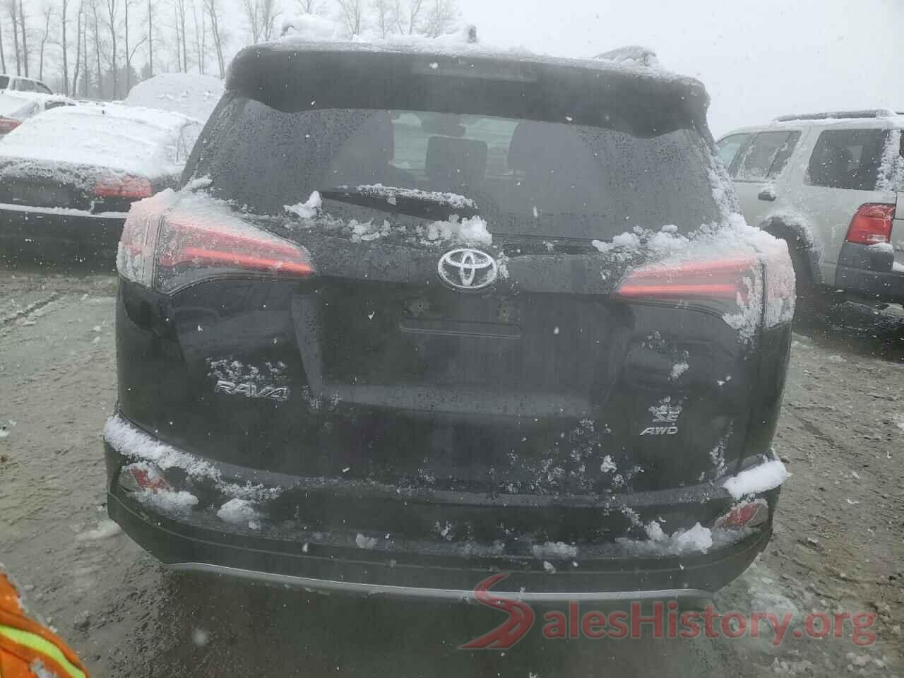 2T3JFREV1JW699678 2018 TOYOTA RAV4