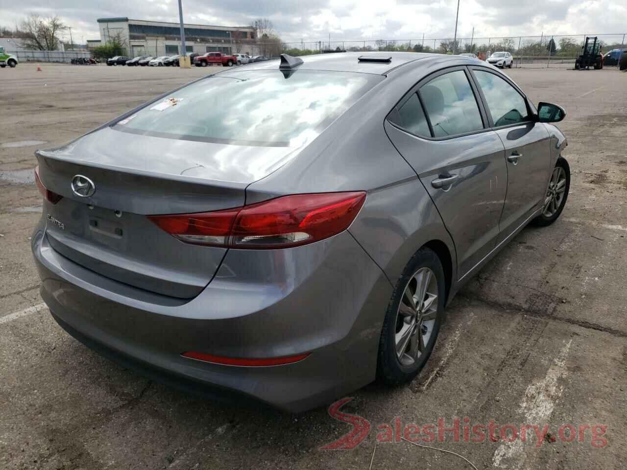 5NPD84LFXJH275140 2018 HYUNDAI ELANTRA