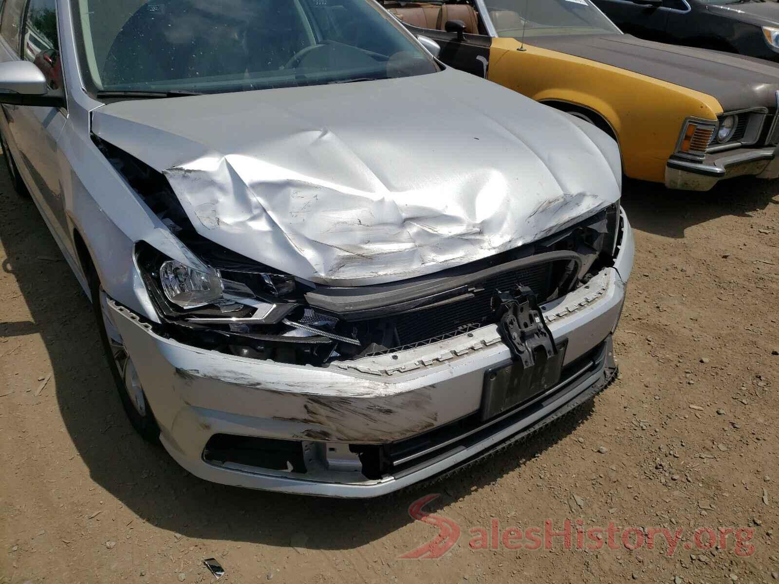 1VWAT7A38HC042081 2017 VOLKSWAGEN PASSAT