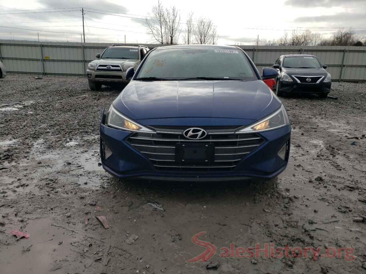 5NPD84LF2KH408555 2019 HYUNDAI ELANTRA