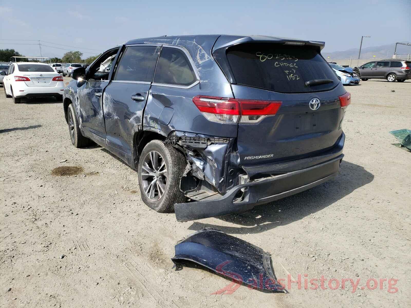 5TDZARFHXHS032260 2017 TOYOTA HIGHLANDER