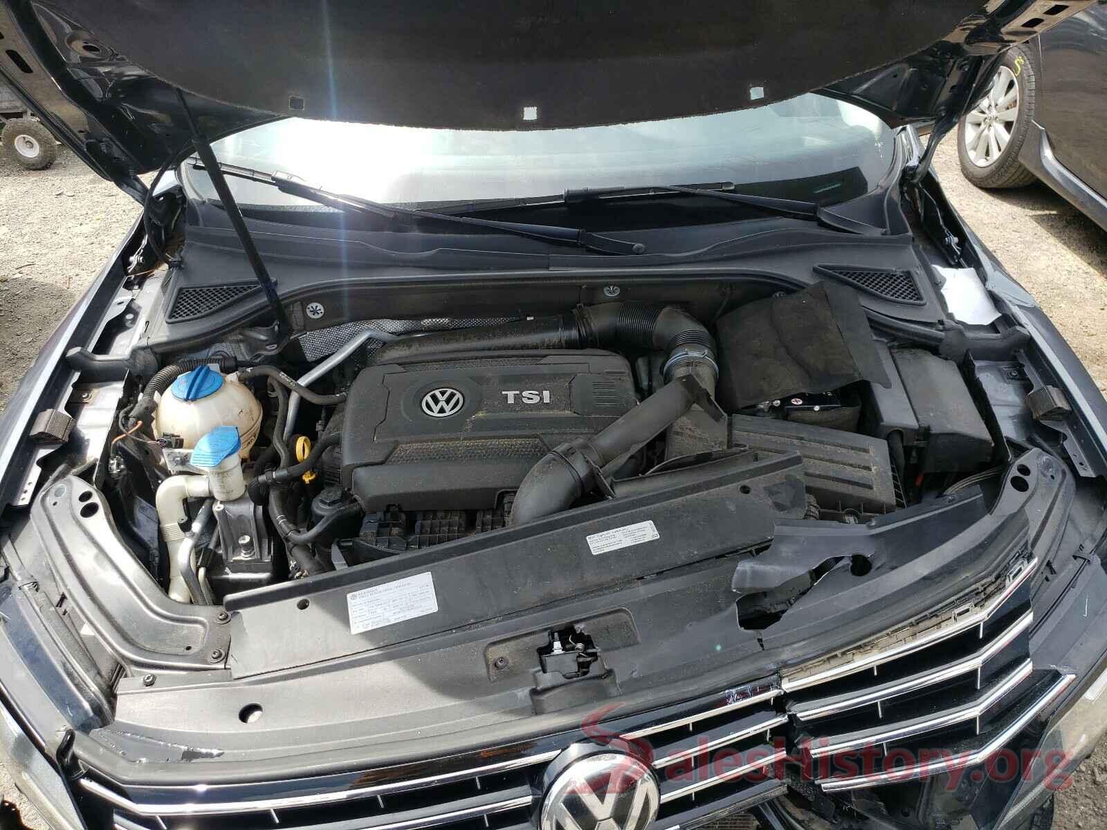 1VWAT7A37HC045523 2017 VOLKSWAGEN PASSAT