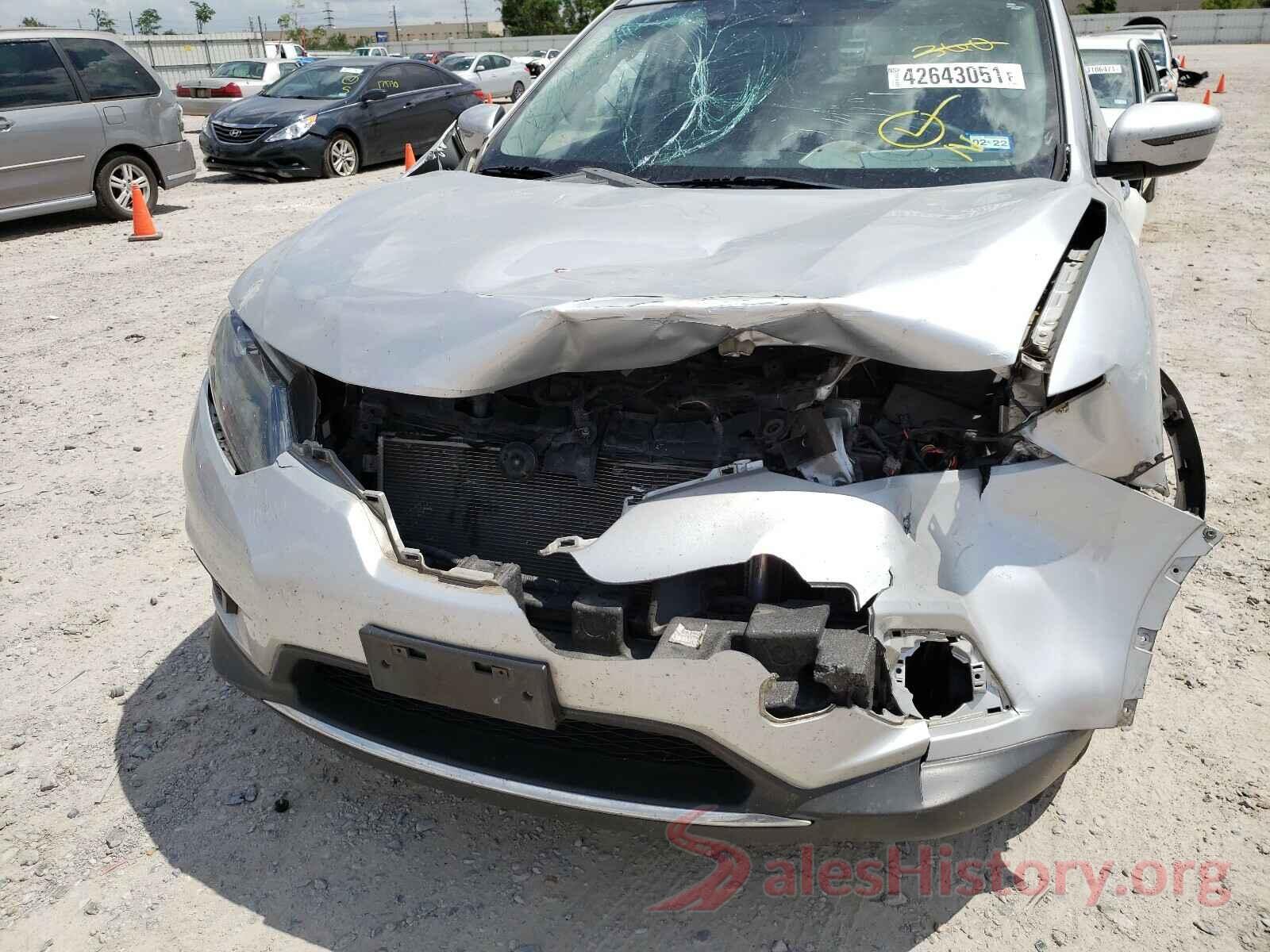 KNMAT2MT2GP721112 2016 NISSAN ROGUE