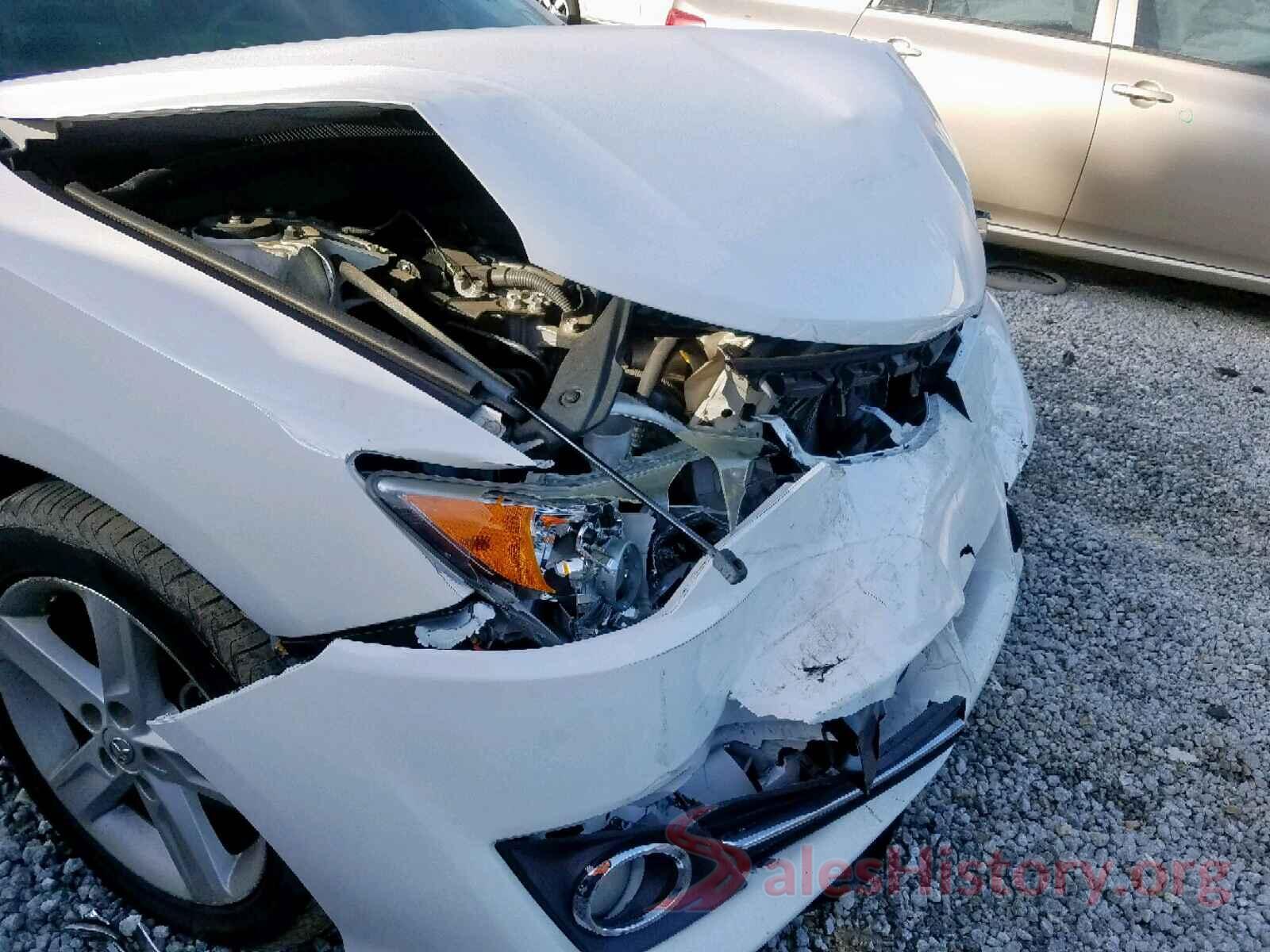 4T1BF1FK6DU681720 2013 TOYOTA CAMRY