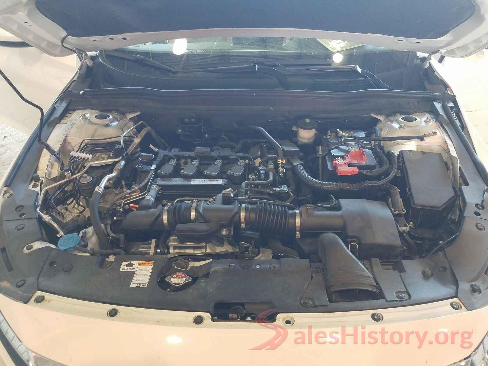 1HGCV1F19JA052728 2018 HONDA ACCORD