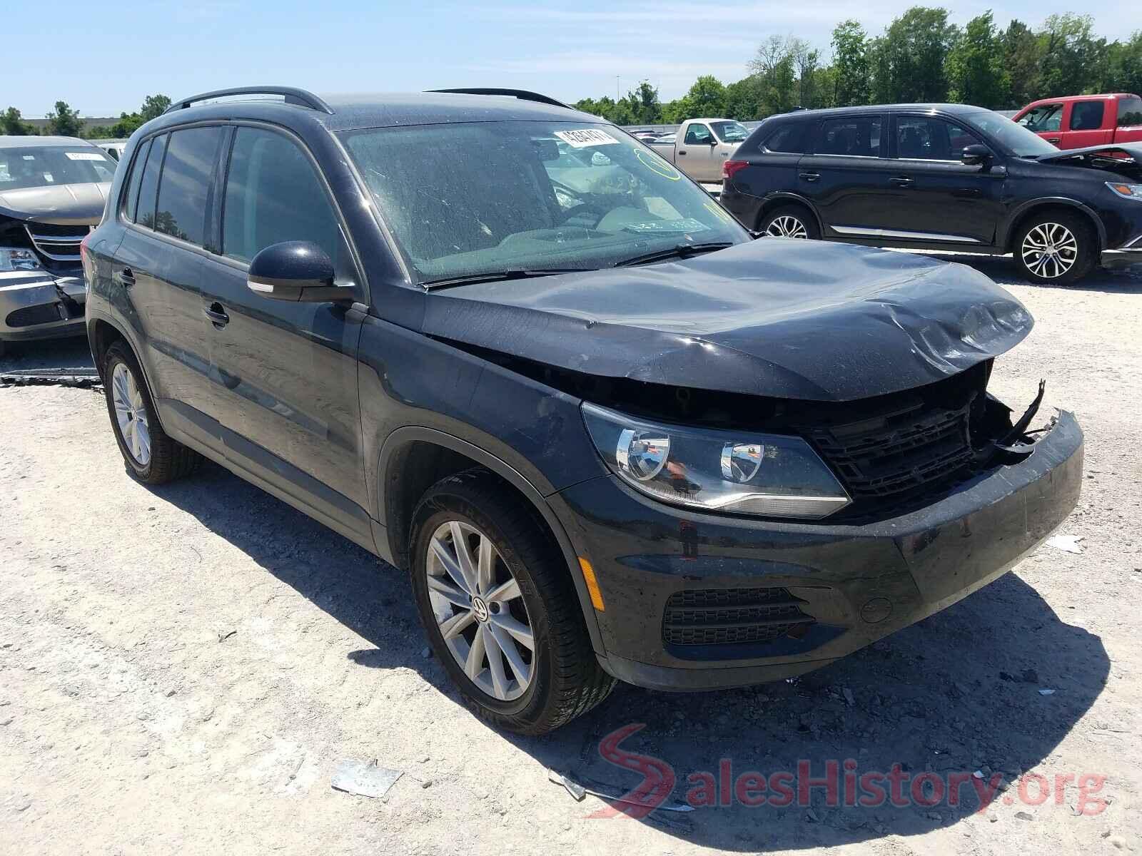 WVGAV7AX5HK047918 2017 VOLKSWAGEN TIGUAN