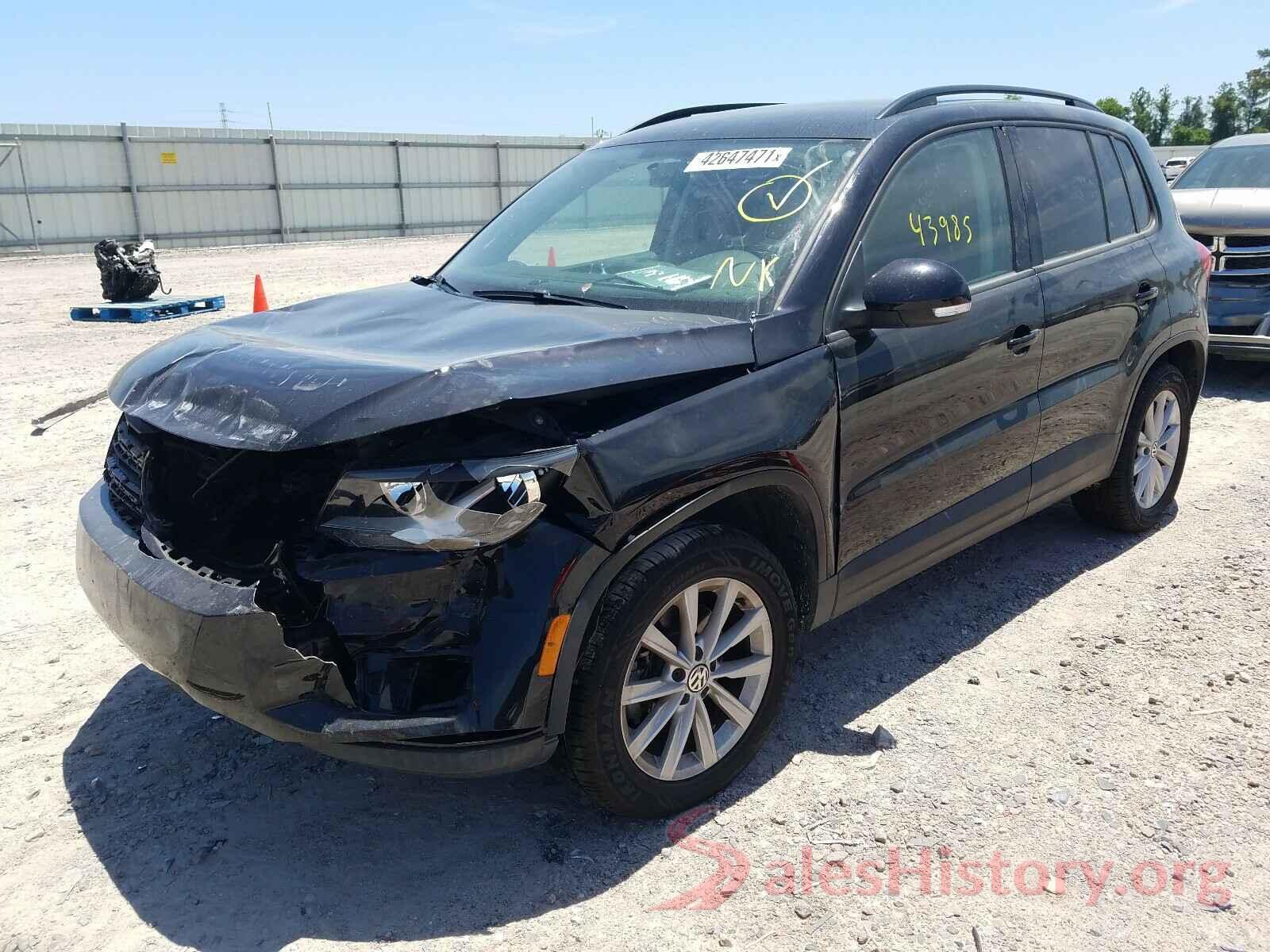 WVGAV7AX5HK047918 2017 VOLKSWAGEN TIGUAN