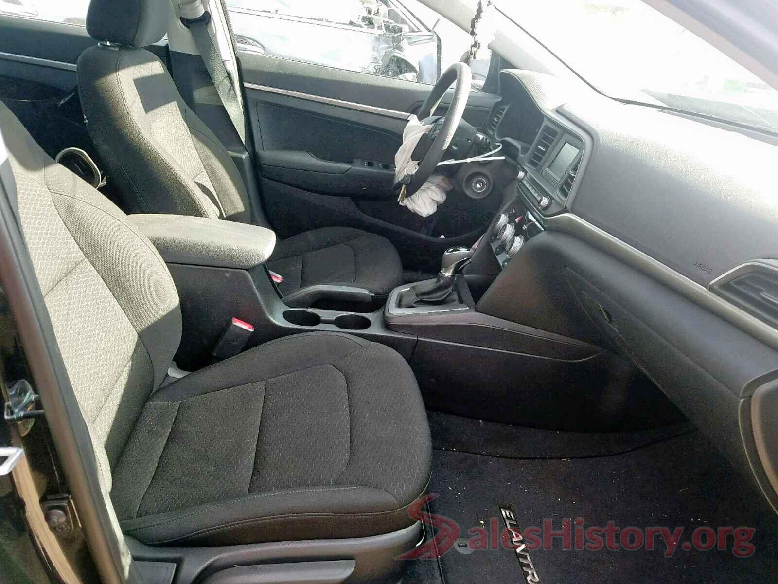 5NPD74LF7KH448469 2019 HYUNDAI ELANTRA