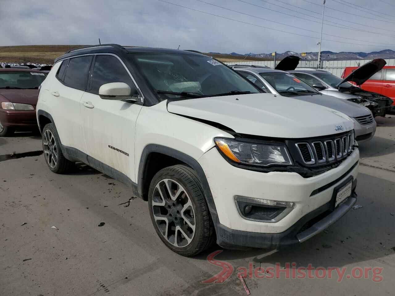 3C4NJDCBXKT598577 2019 JEEP COMPASS