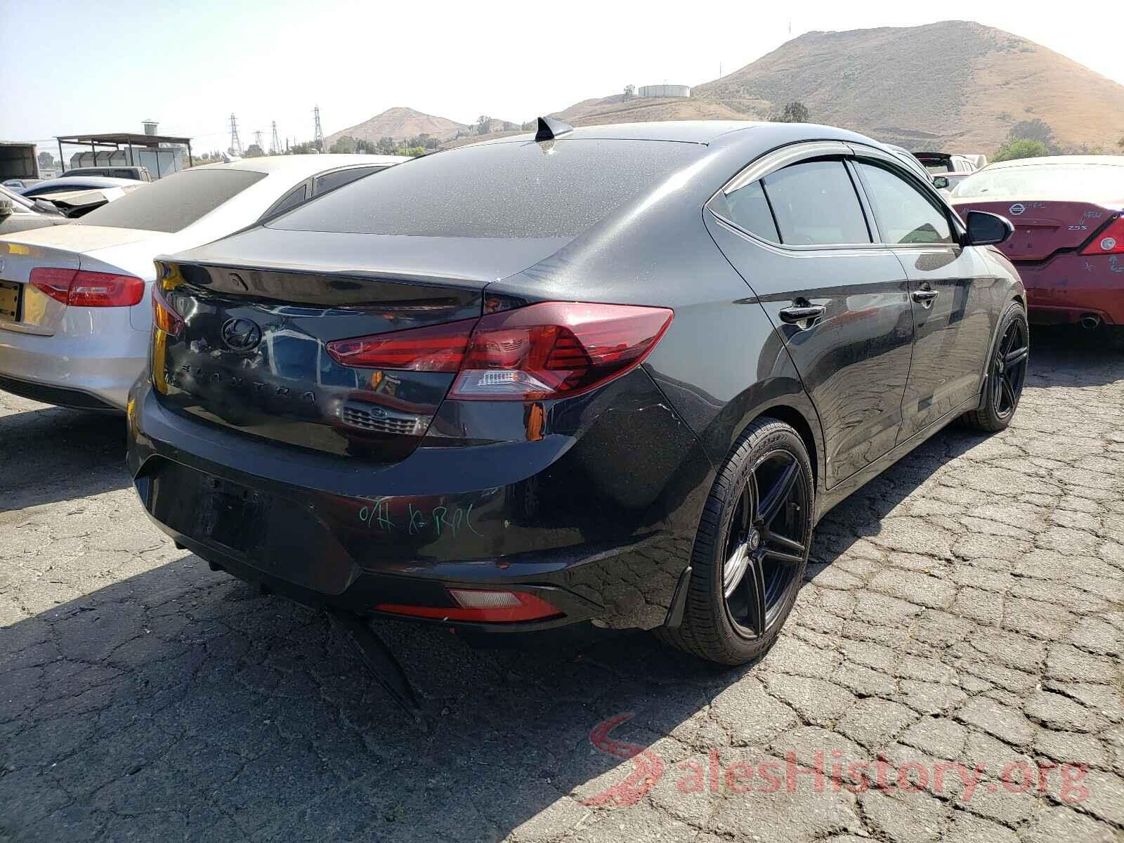 5NPD84LFXKH454022 2019 HYUNDAI ELANTRA