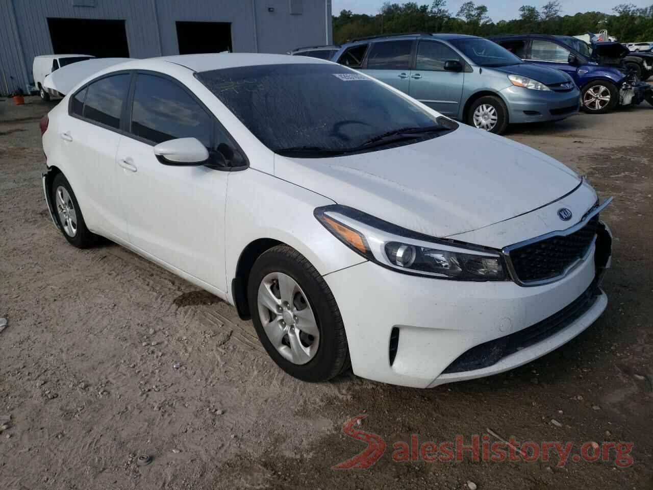 3KPFL4A71JE202777 2018 KIA FORTE