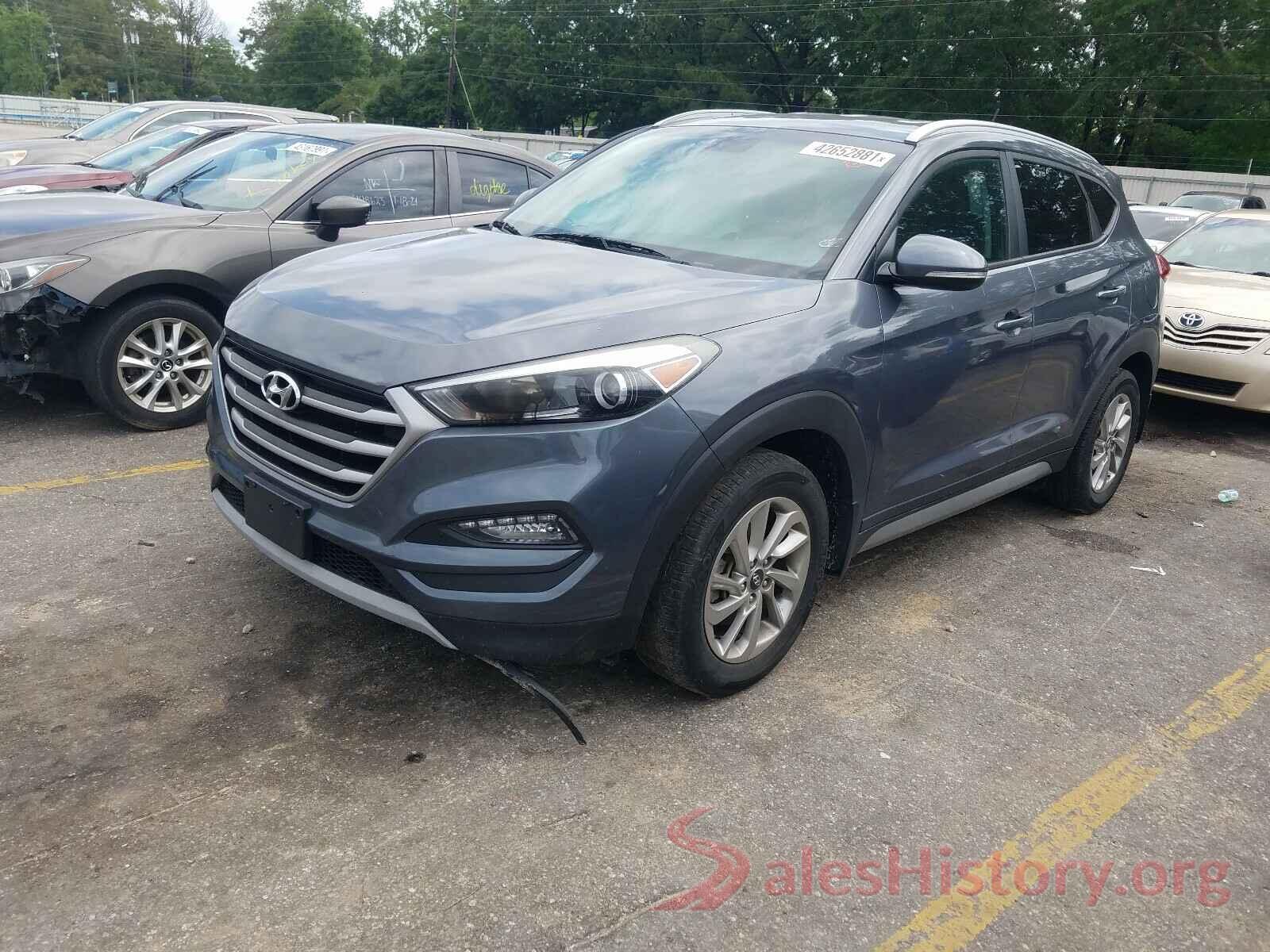 KM8J33A23HU356875 2017 HYUNDAI TUCSON