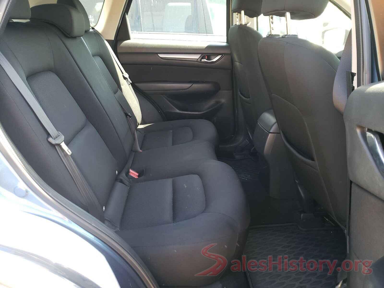 JM3KFABMXJ1435916 2018 MAZDA CX-5