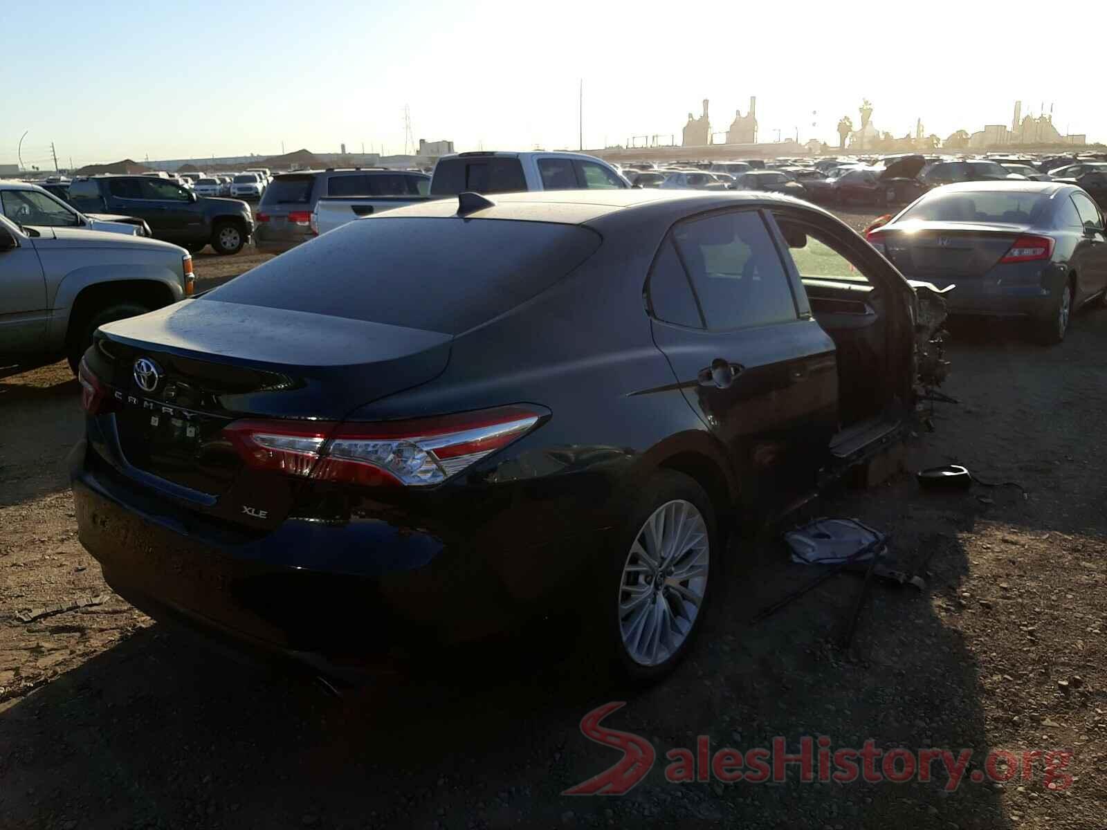 4T1B11HK1JU006185 2018 TOYOTA CAMRY