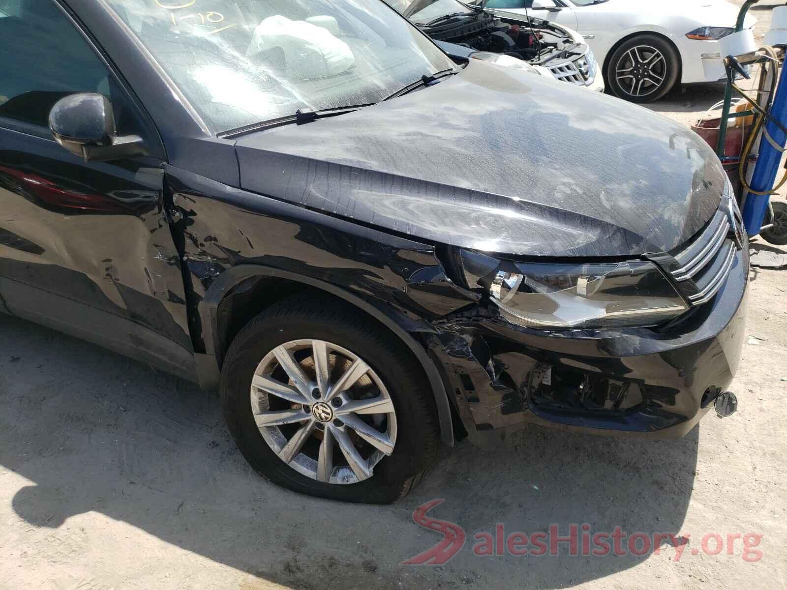 WVGAV7AX3HK041924 2017 VOLKSWAGEN TIGUAN