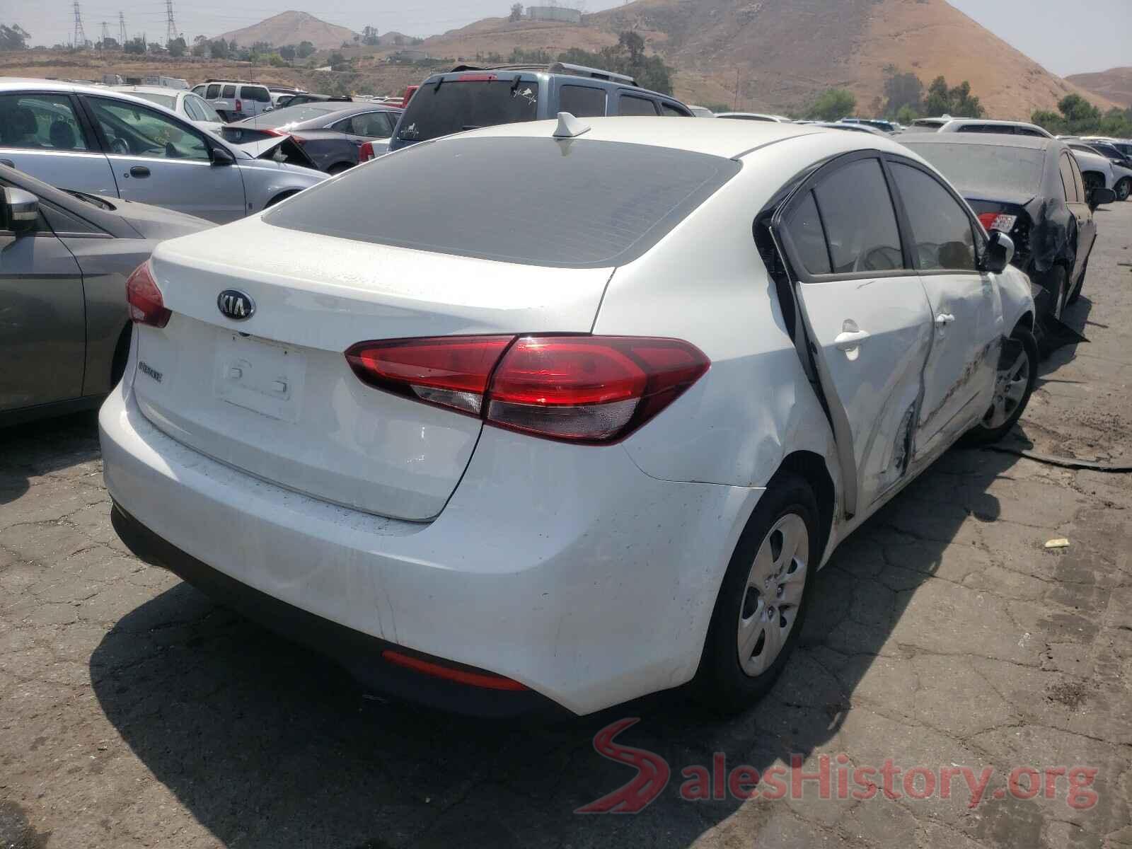 3KPFK4A70HE044381 2017 KIA FORTE