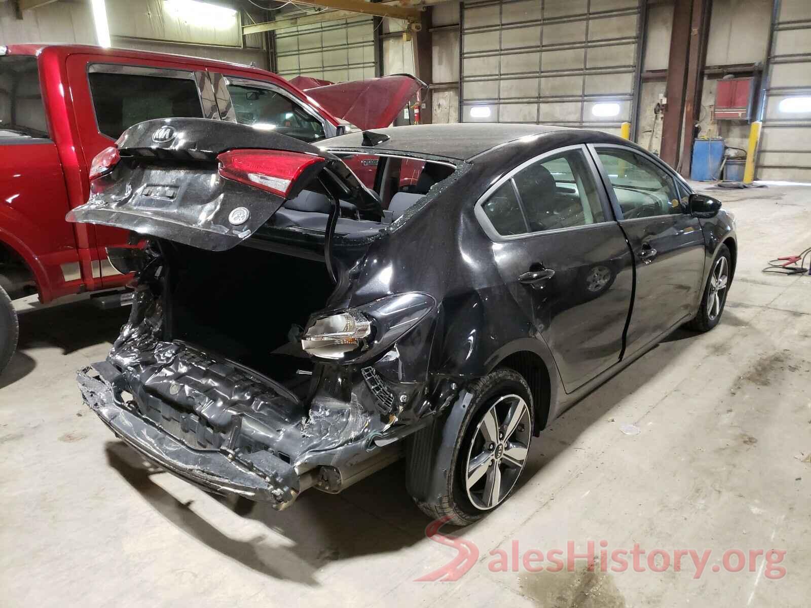 3KPFL4A71JE226223 2018 KIA FORTE