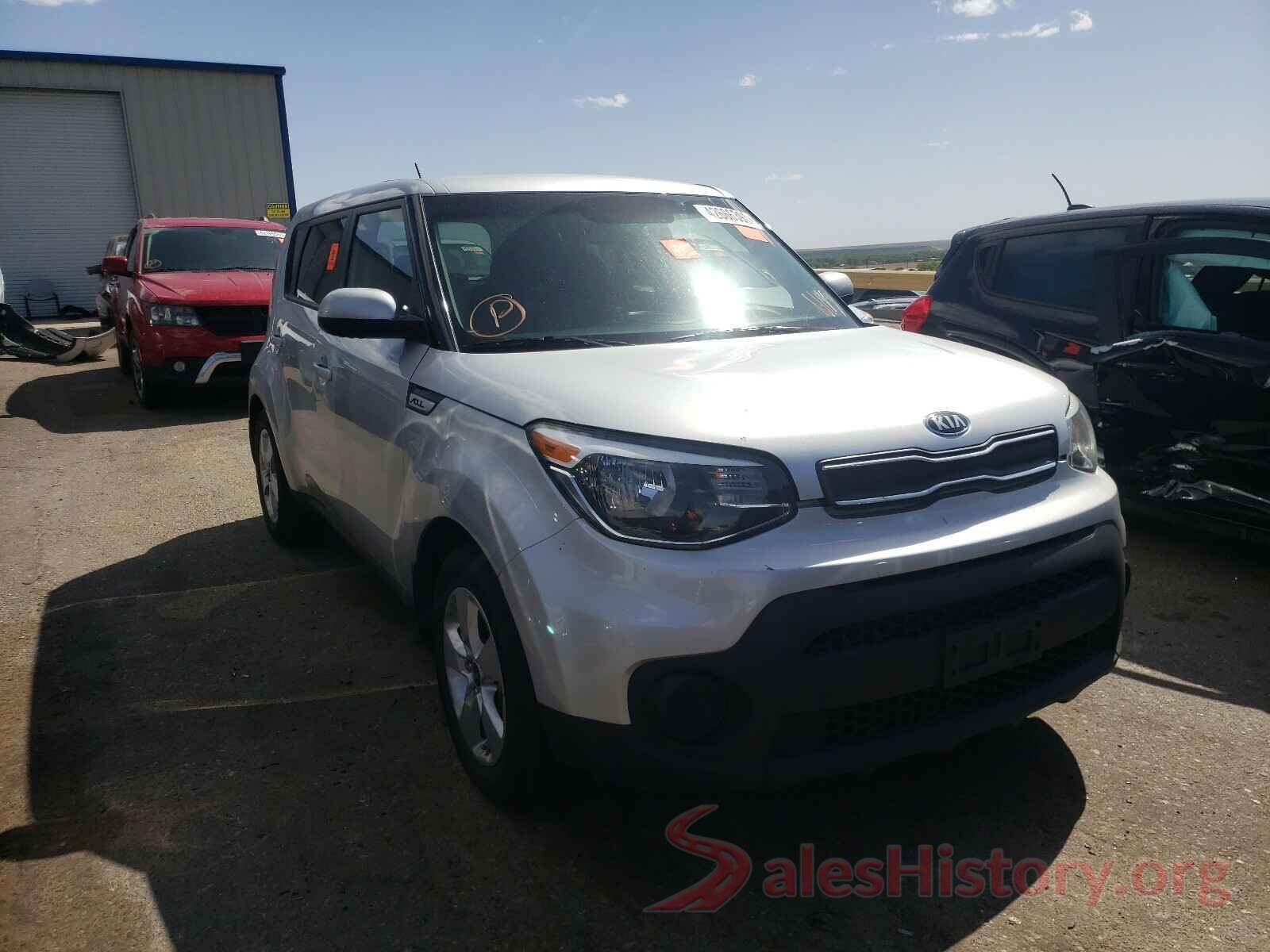 KNDJN2A26J7569915 2018 KIA SOUL