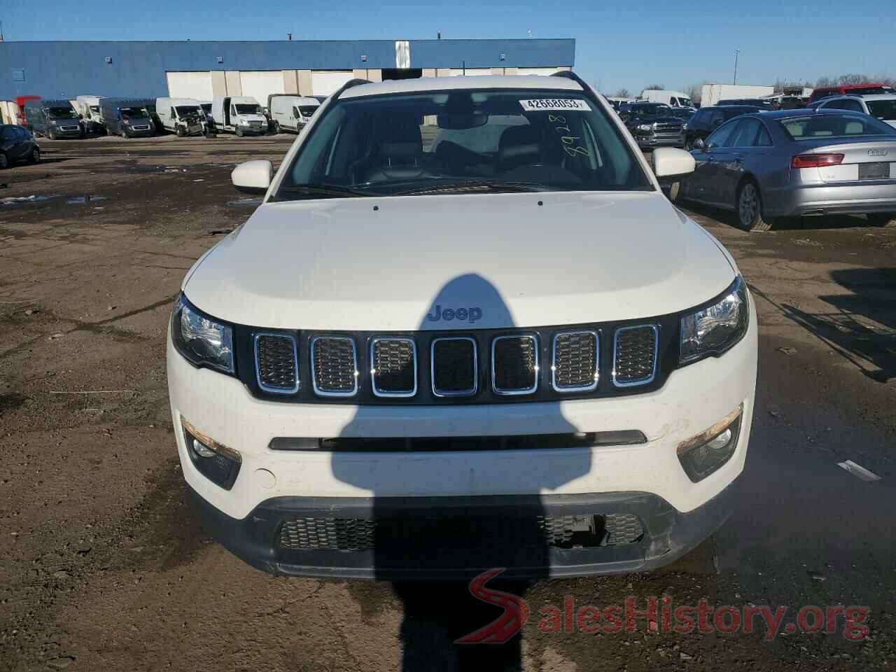 3C4NJDBB2JT418928 2018 JEEP COMPASS